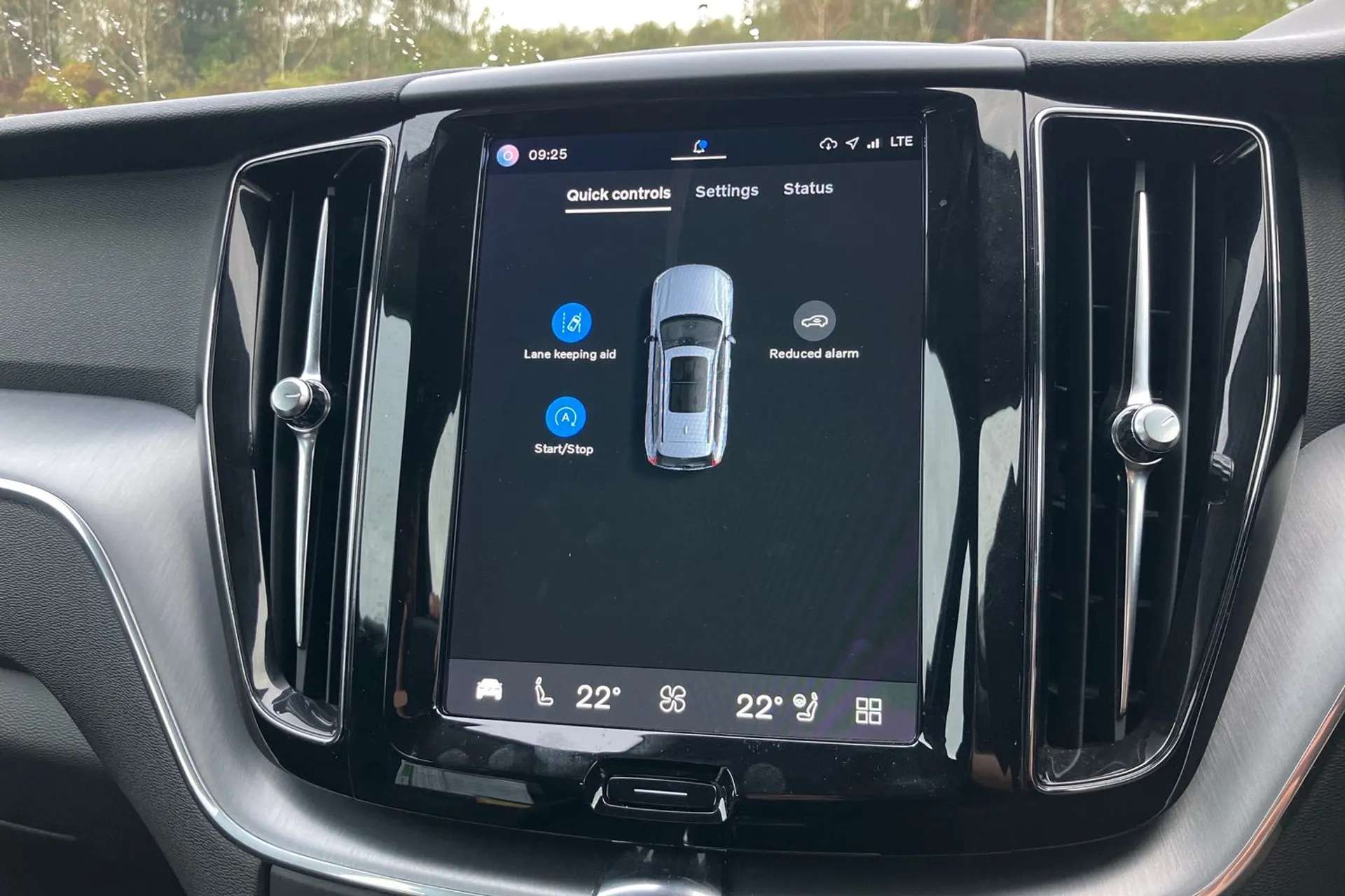 2021 VOLVO XC60 2021 VOLVO XC60