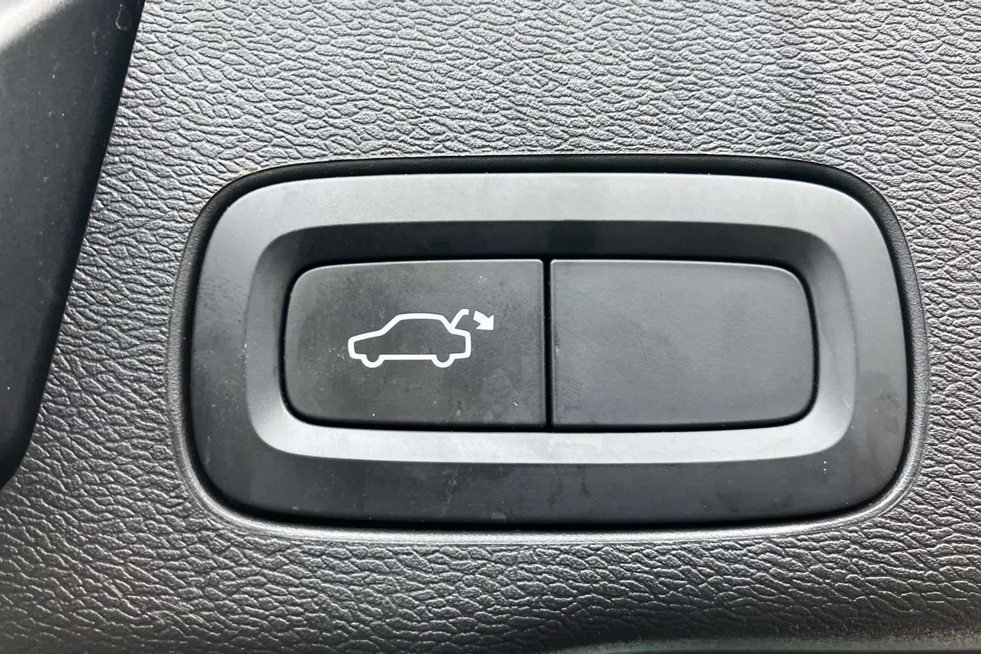 2021 VOLVO XC60 2021 VOLVO XC60