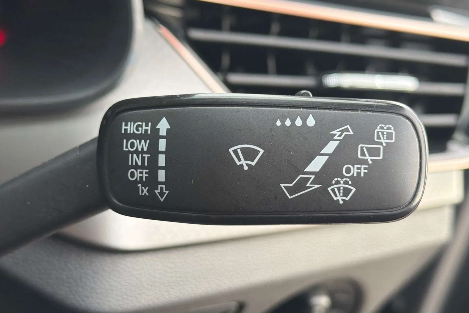 2023 SKODA KAMIQ 2023 SKODA KAMIQ