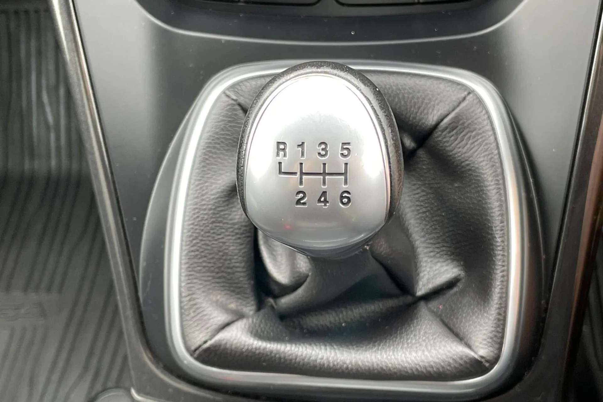 2019 FORD KUGA 2019 FORD KUGA