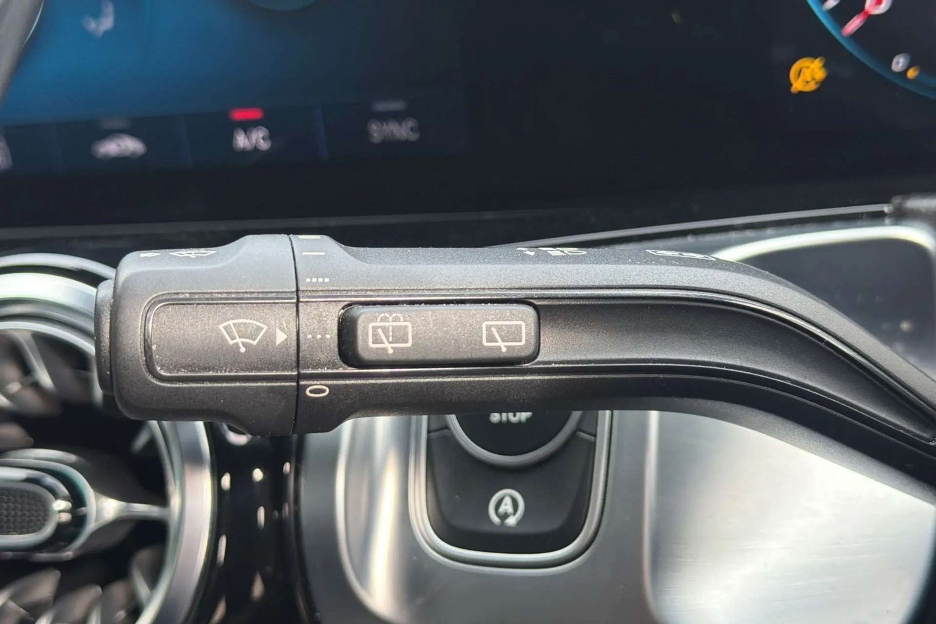 2023 MERCEDES-BENZ GLB 2023 MERCEDES-BENZ GLB