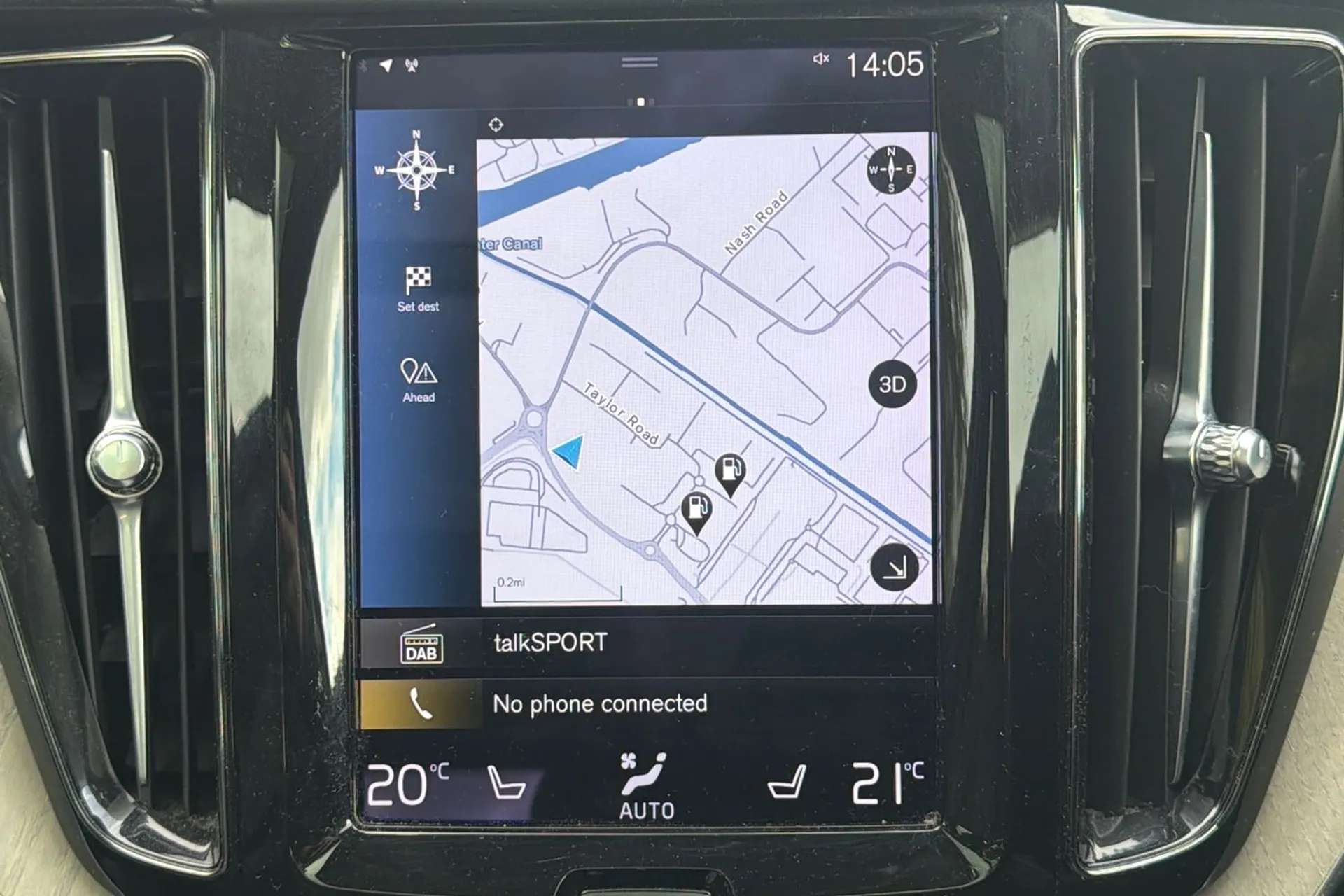 2021 VOLVO XC60 2021 VOLVO XC60