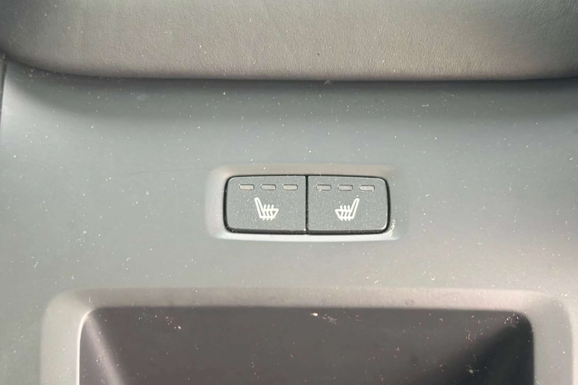 2021 VOLVO XC60 2021 VOLVO XC60