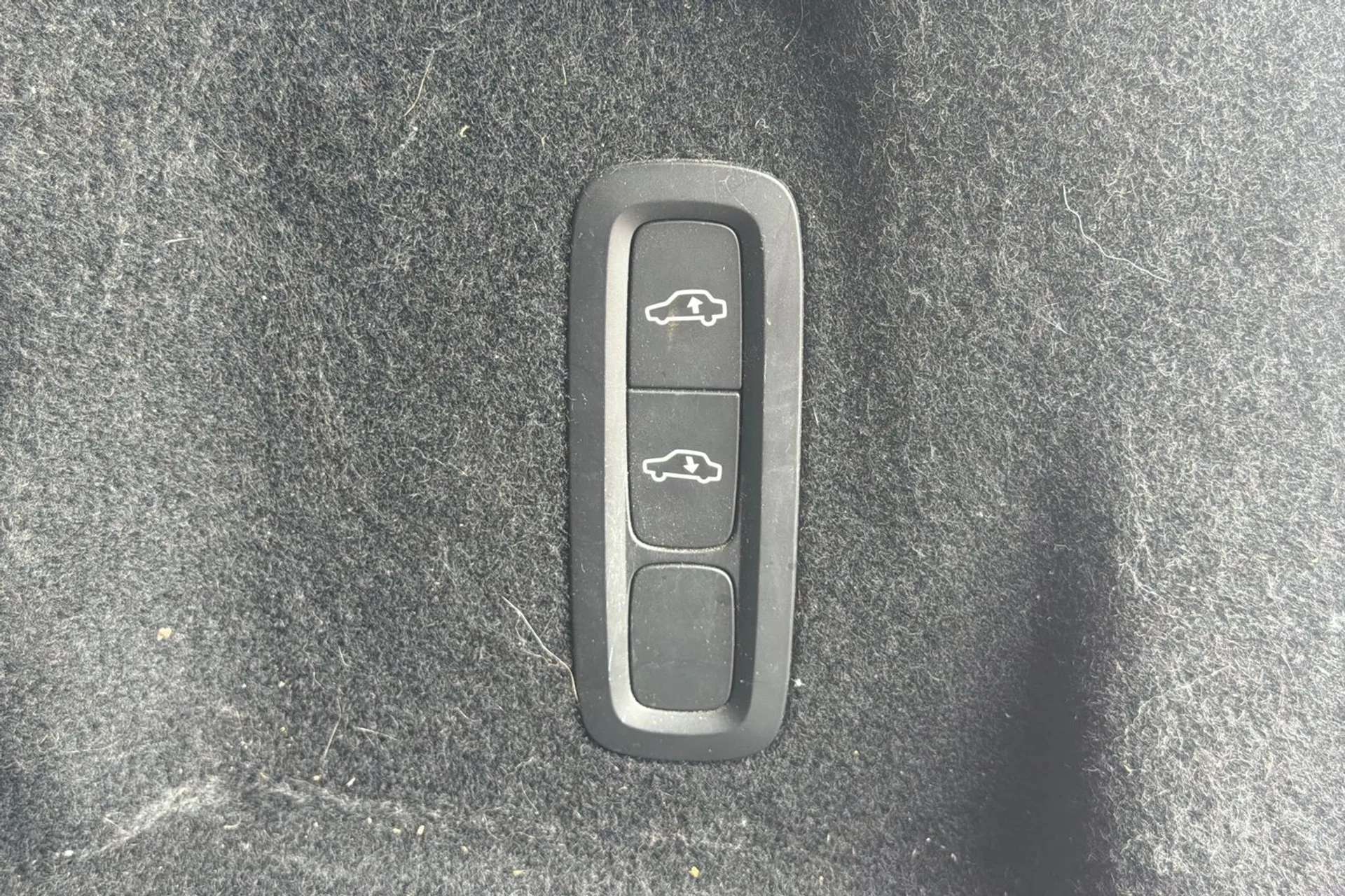 2021 VOLVO XC60 2021 VOLVO XC60