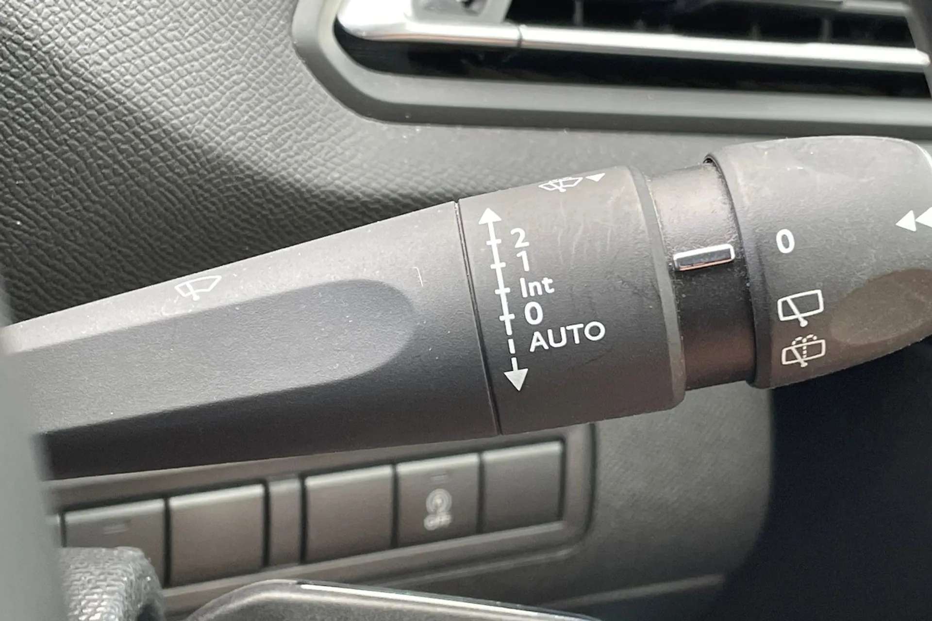 2018 PEUGEOT 308 2018 PEUGEOT 308
