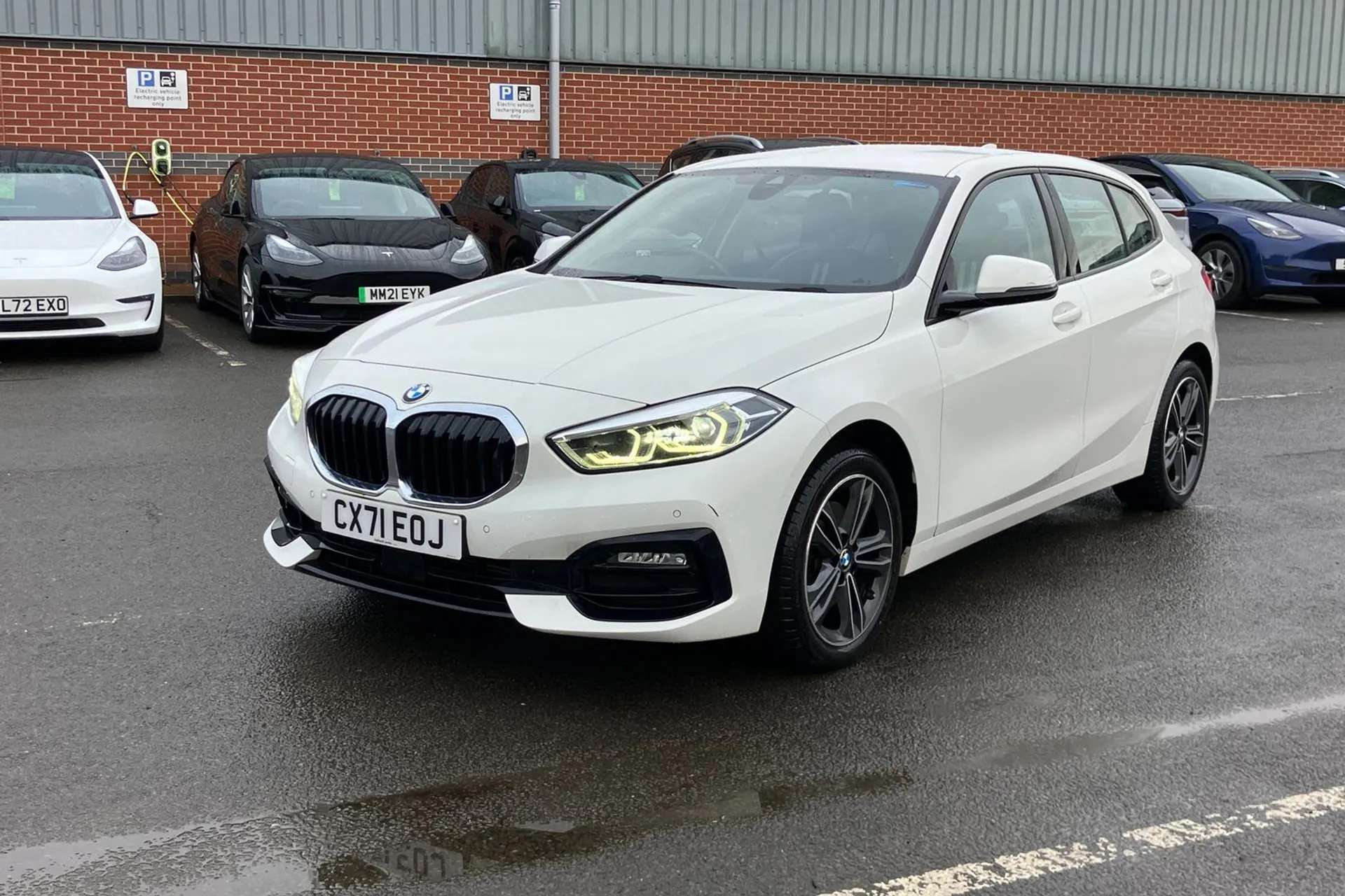 2021 BMW 1 SERIES 2021 BMW 1 SERIES