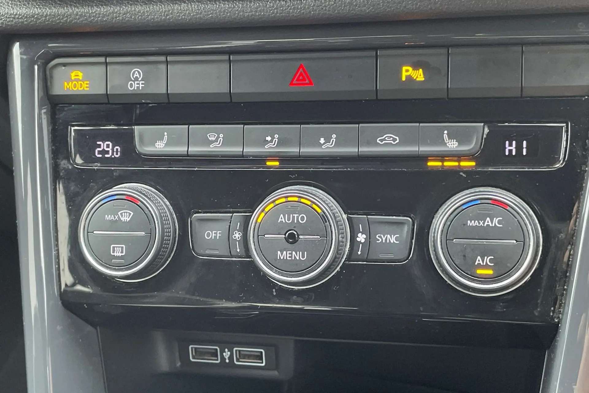 2019 VOLKSWAGEN T-ROC 2019 VOLKSWAGEN T-ROC