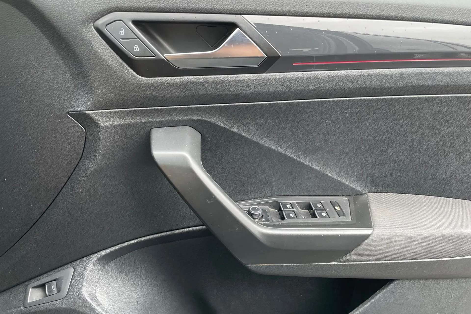 2019 VOLKSWAGEN T-ROC 2019 VOLKSWAGEN T-ROC