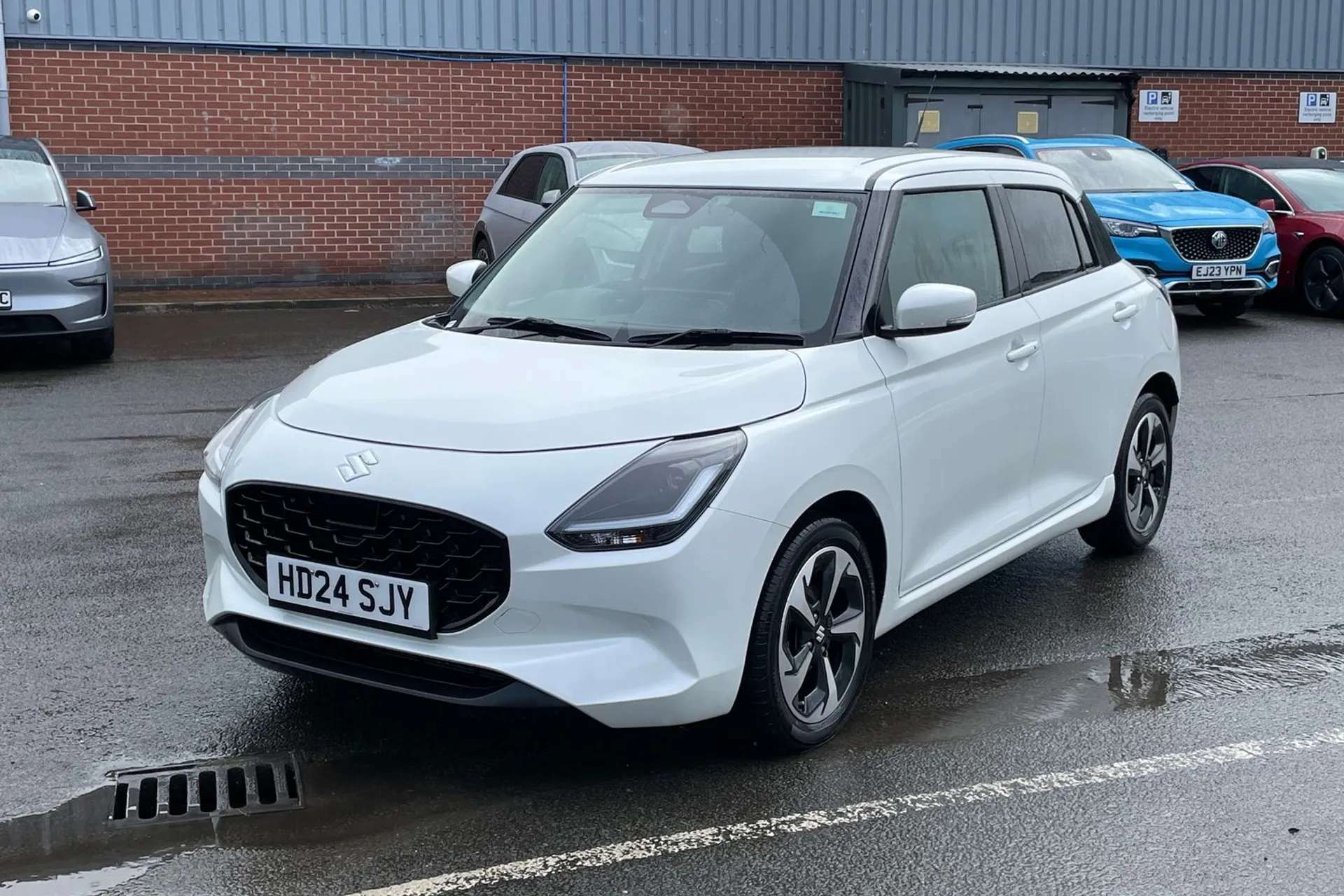 2024 SUZUKI SWIFT 2024 SUZUKI SWIFT