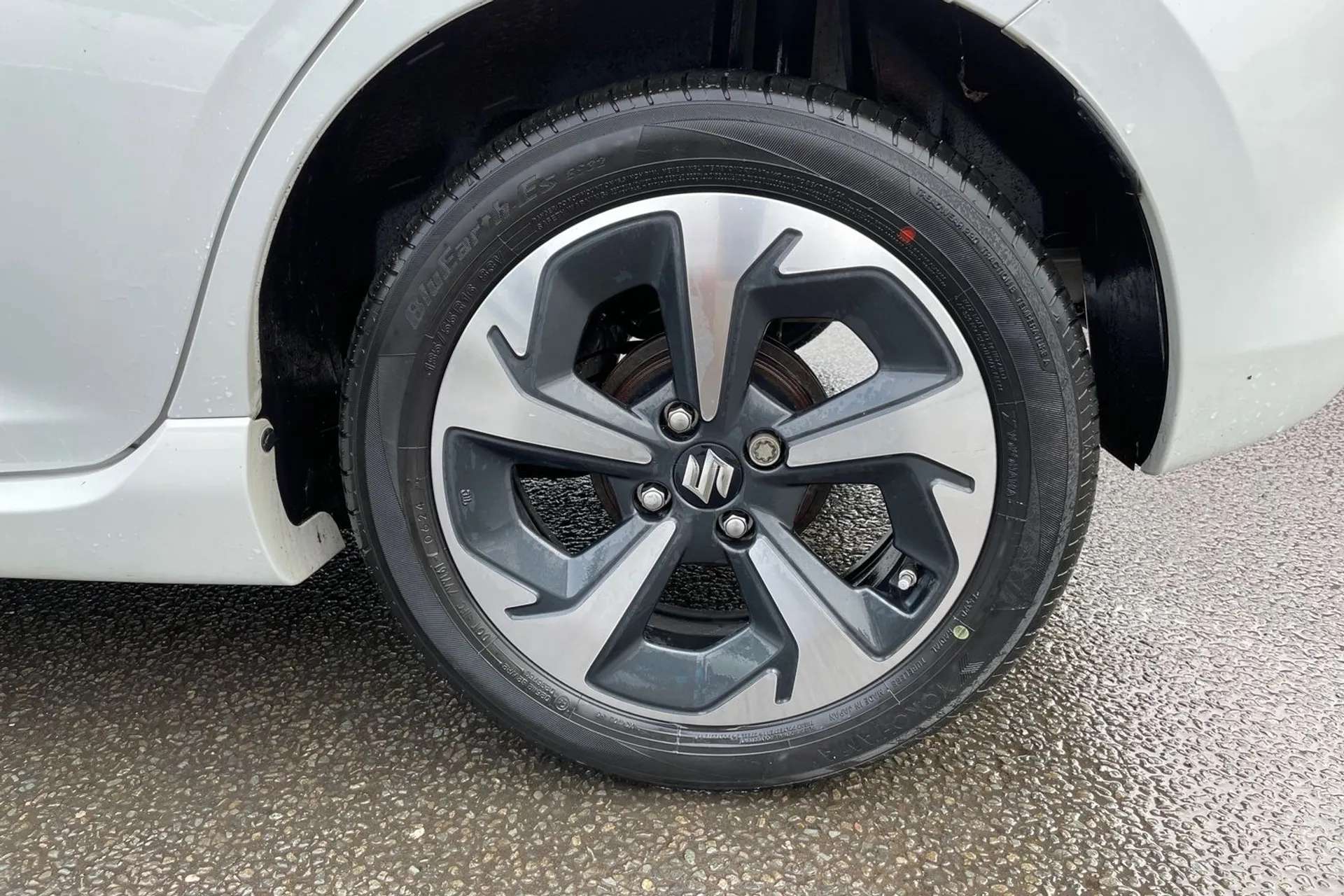 2024 SUZUKI SWIFT 2024 SUZUKI SWIFT