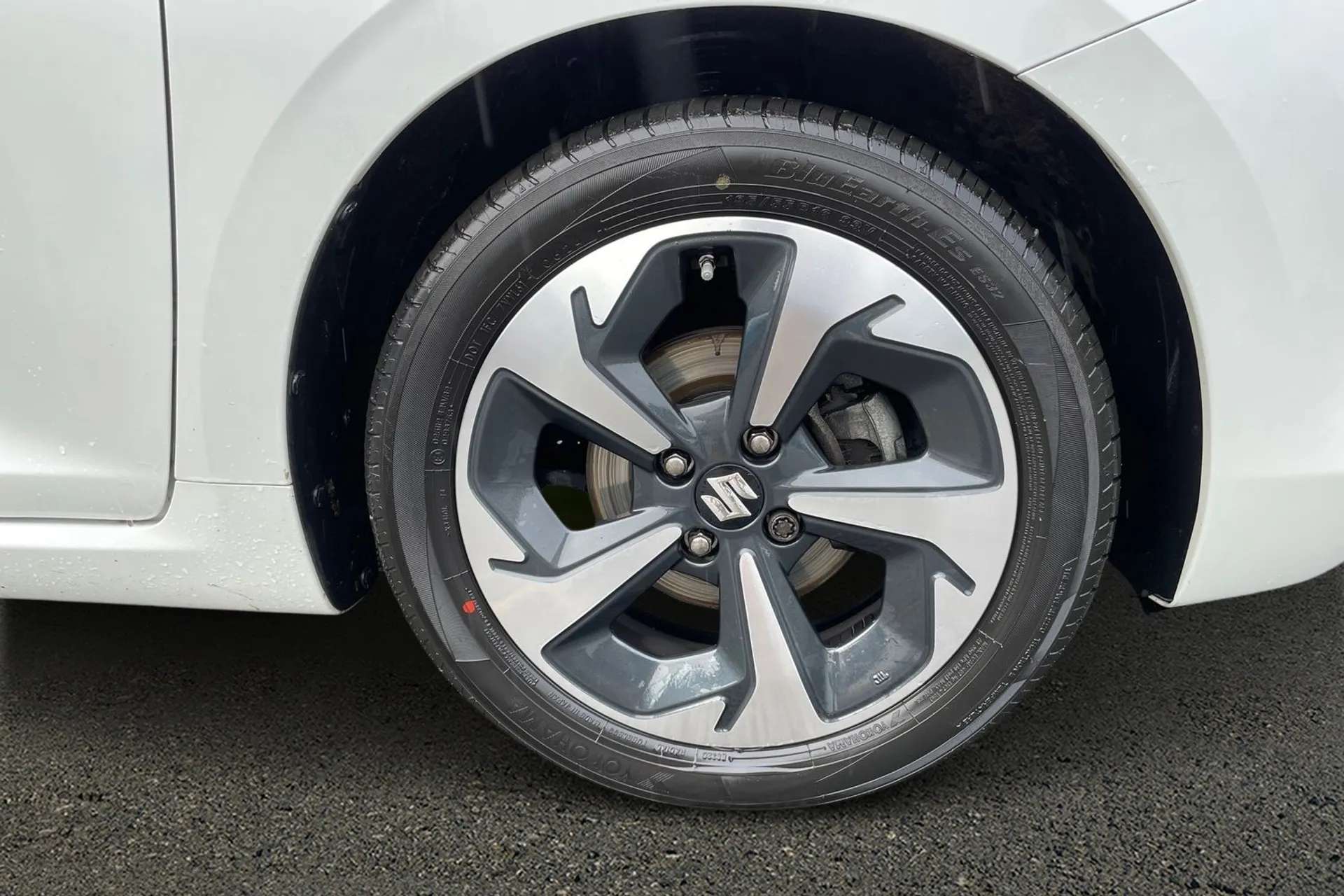2024 SUZUKI SWIFT 2024 SUZUKI SWIFT