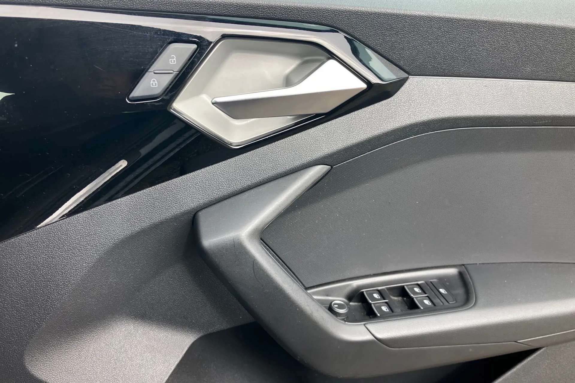 2019 AUDI A1 2019 AUDI A1