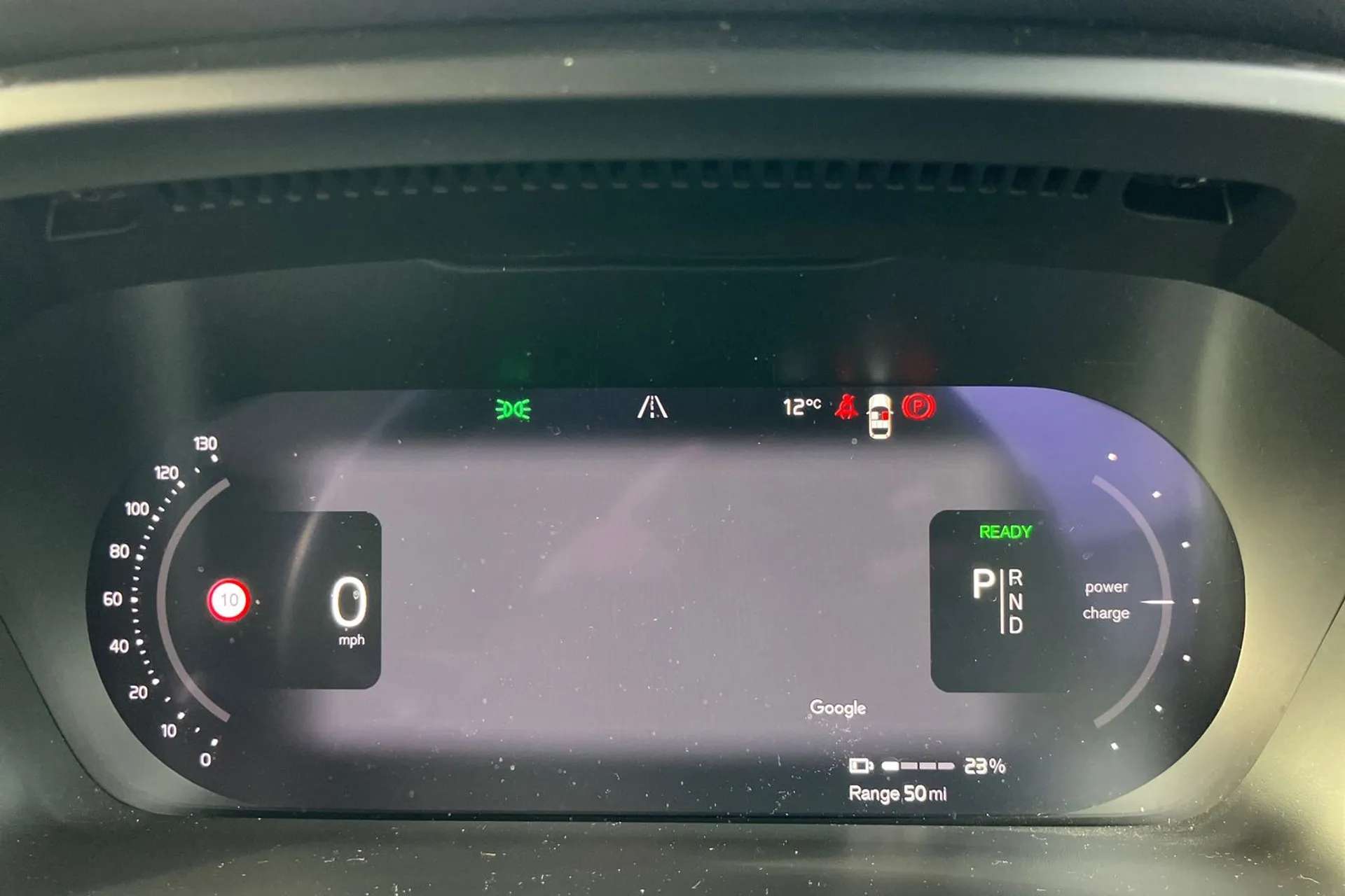 2022 VOLVO C40 2022 VOLVO C40