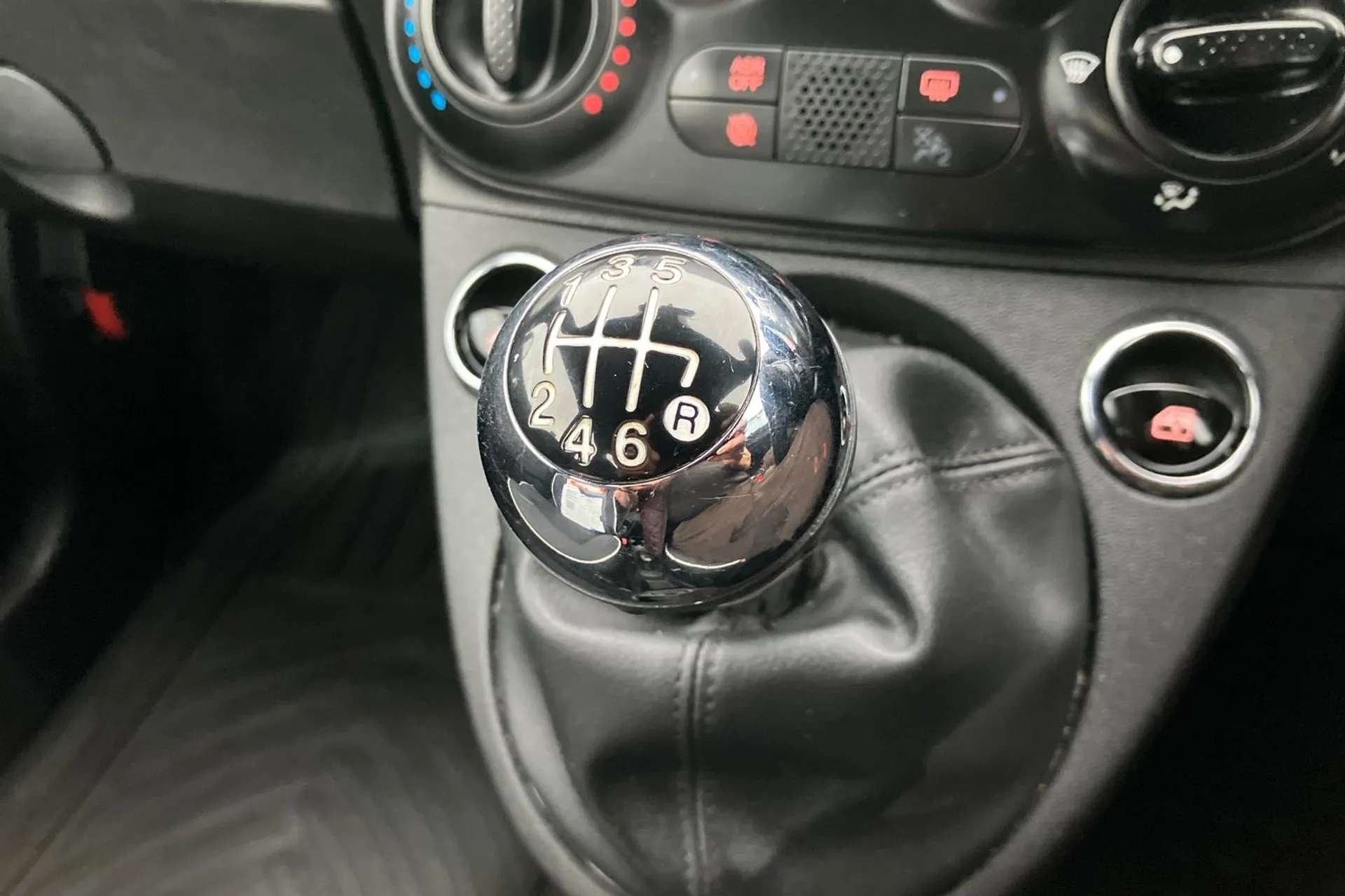 2020 FIAT 500 2020 FIAT 500