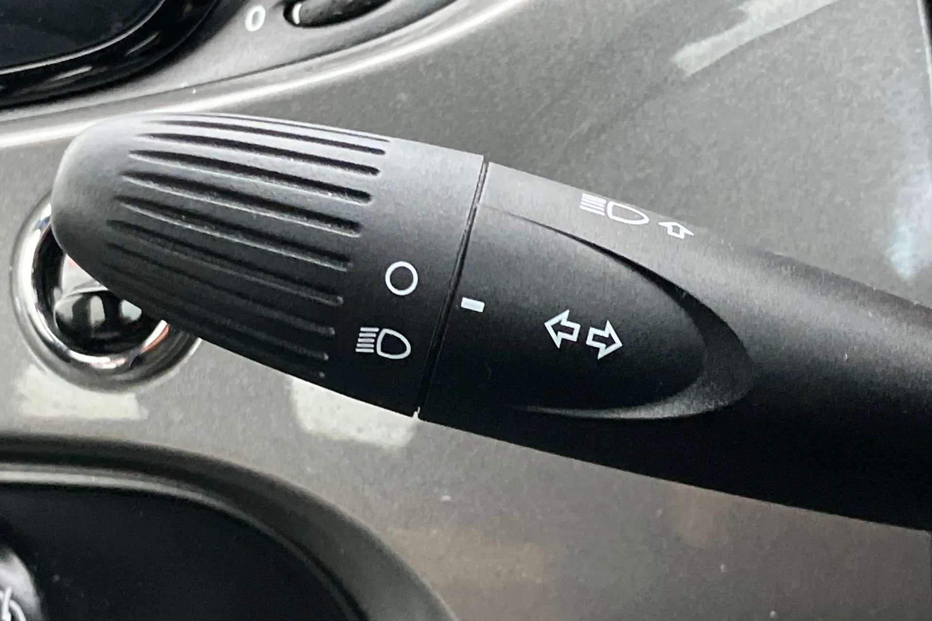2020 FIAT 500 2020 FIAT 500