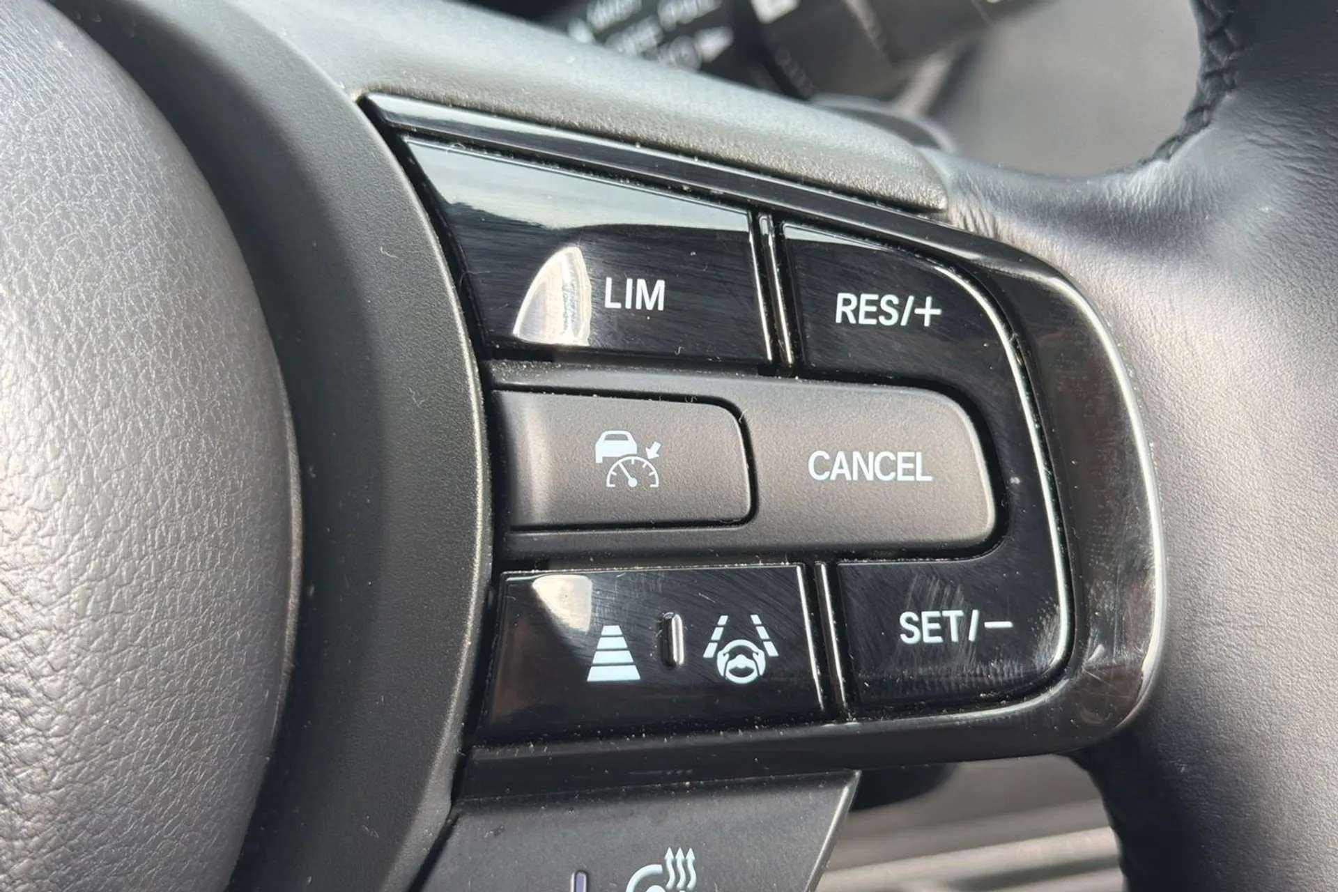 2023 HONDA HR-V 2023 HONDA HR-V