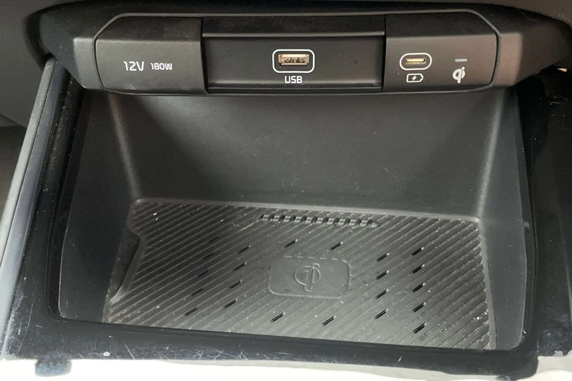 2022 KIA NIRO 2022 KIA NIRO