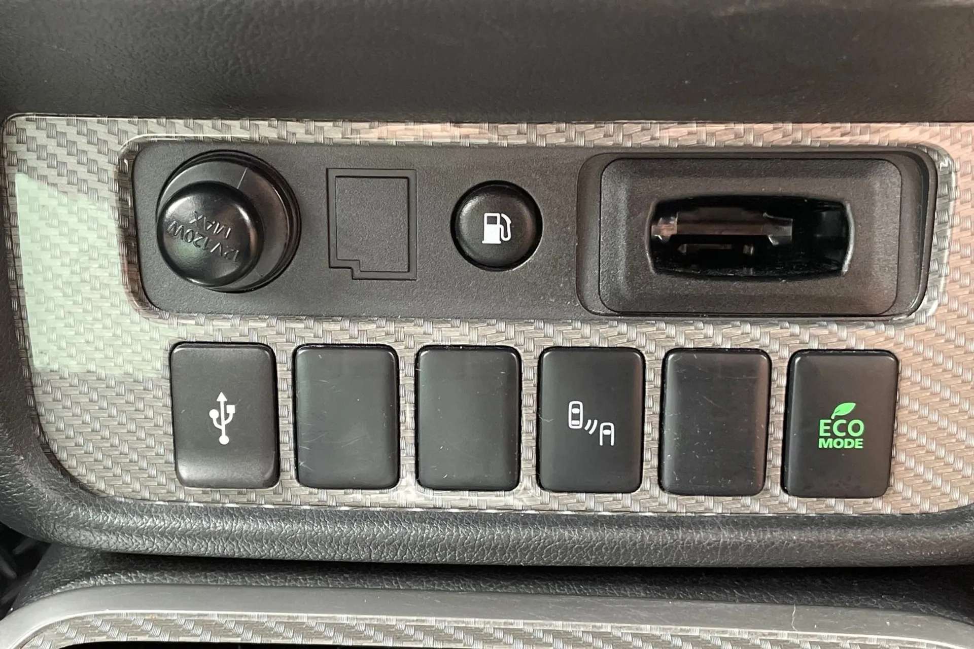 2020 MITSUBISHI OUTLANDER 2020 MITSUBISHI OUTLANDER