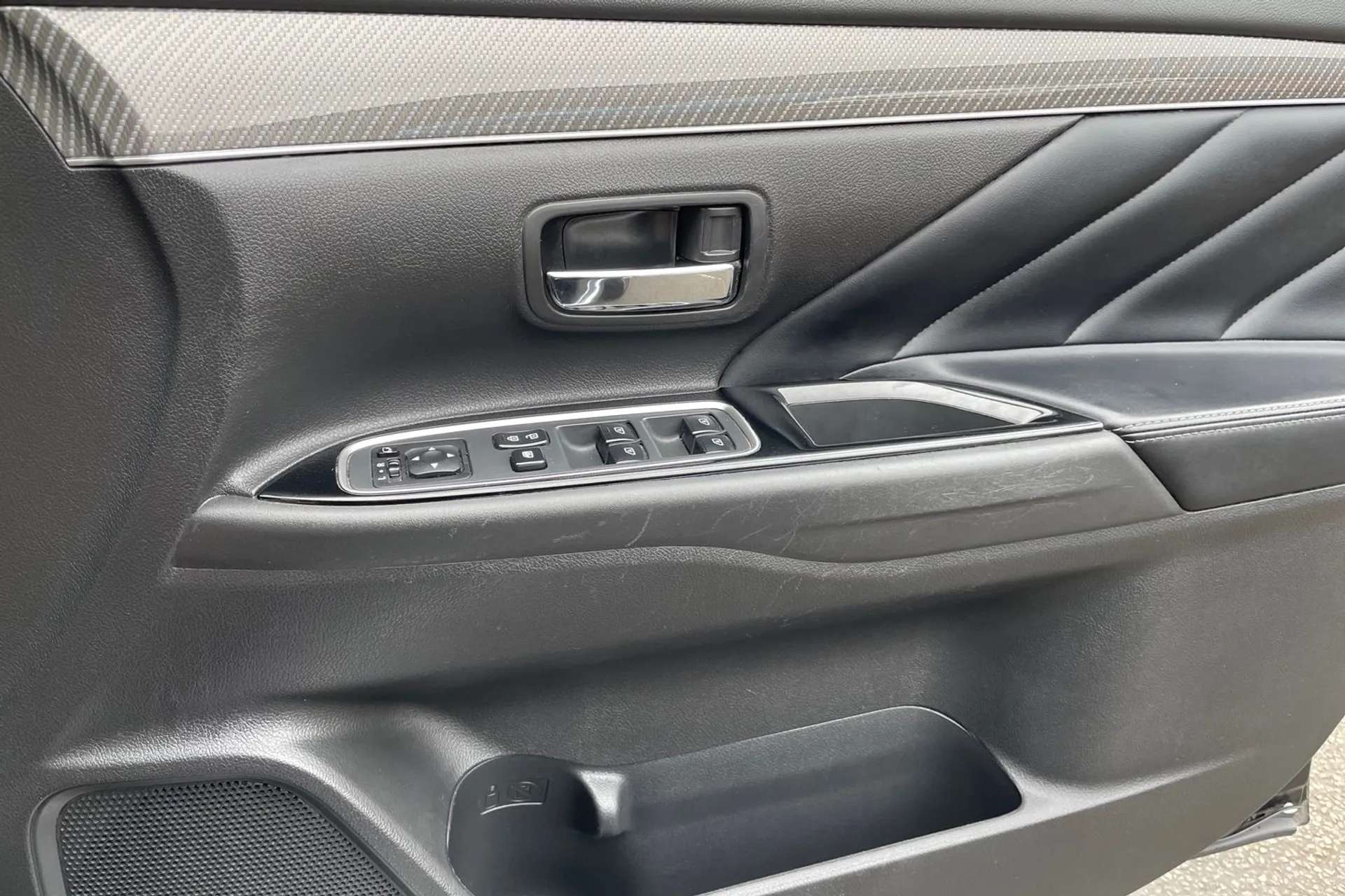 2020 MITSUBISHI OUTLANDER 2020 MITSUBISHI OUTLANDER
