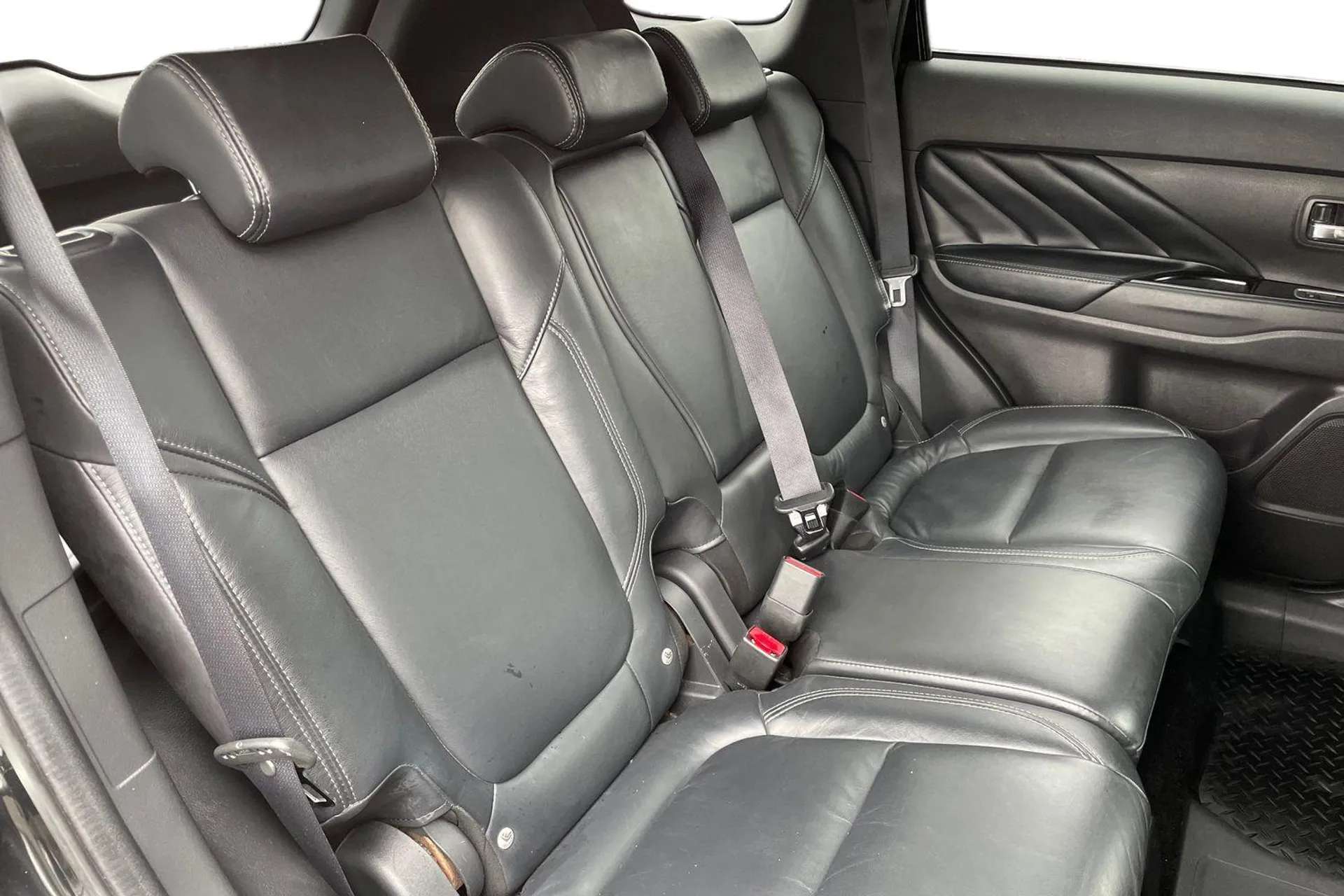 2020 MITSUBISHI OUTLANDER 2020 MITSUBISHI OUTLANDER