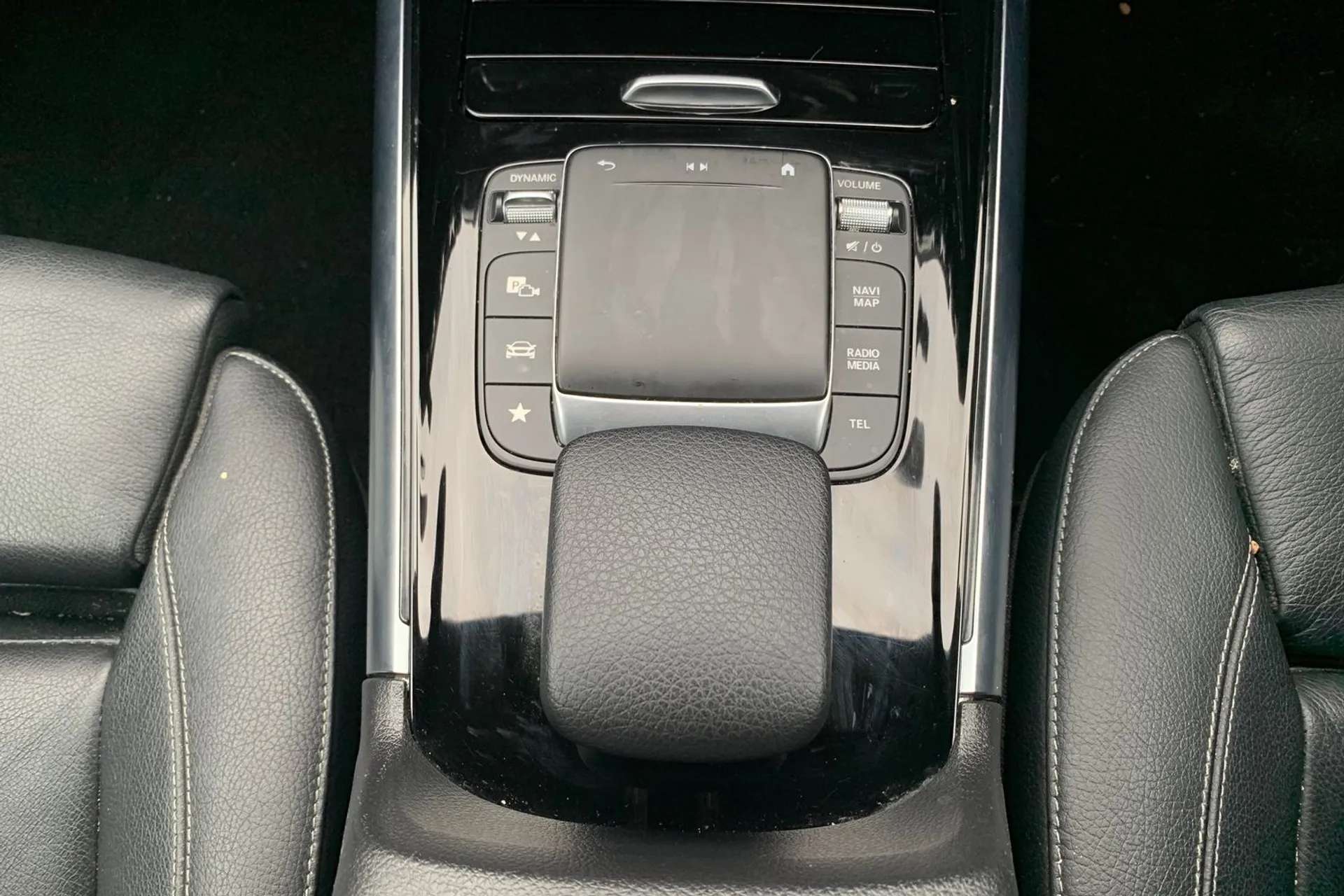 2021 MERCEDES-BENZ GLA 2021 MERCEDES-BENZ GLA