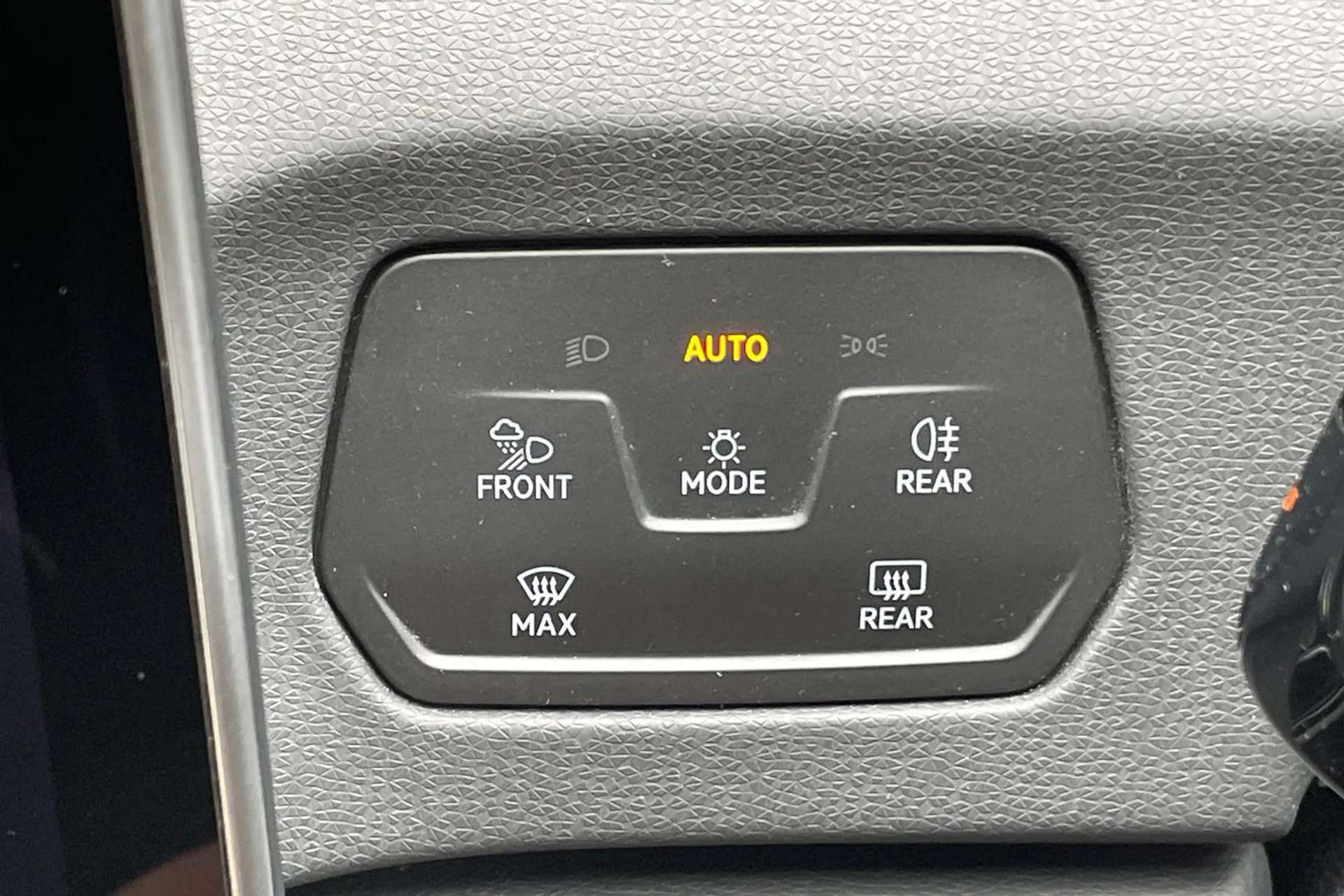 2024 VOLKSWAGEN ID.3 2024 VOLKSWAGEN ID.3
