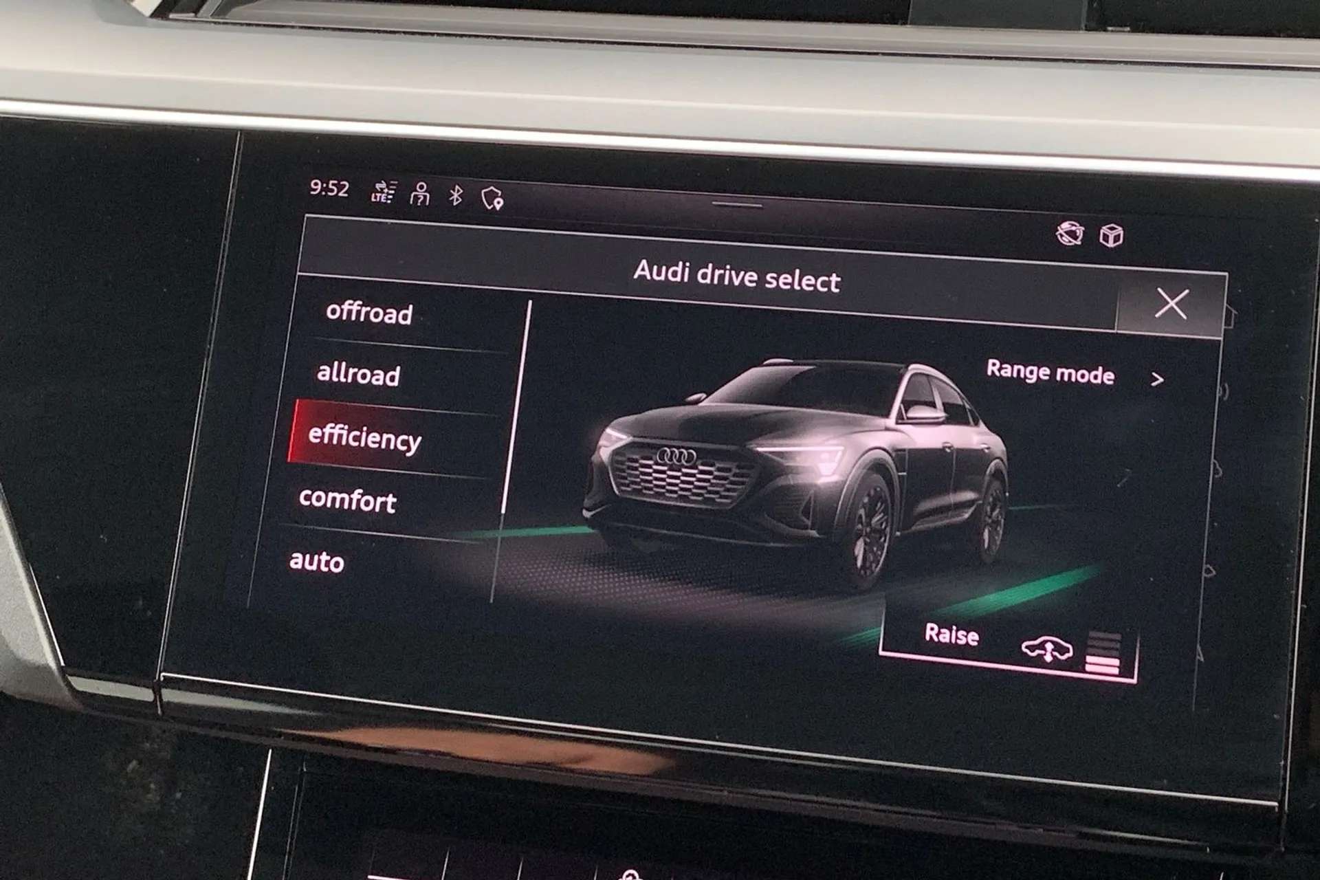 2024 AUDI Q8 2024 AUDI Q8