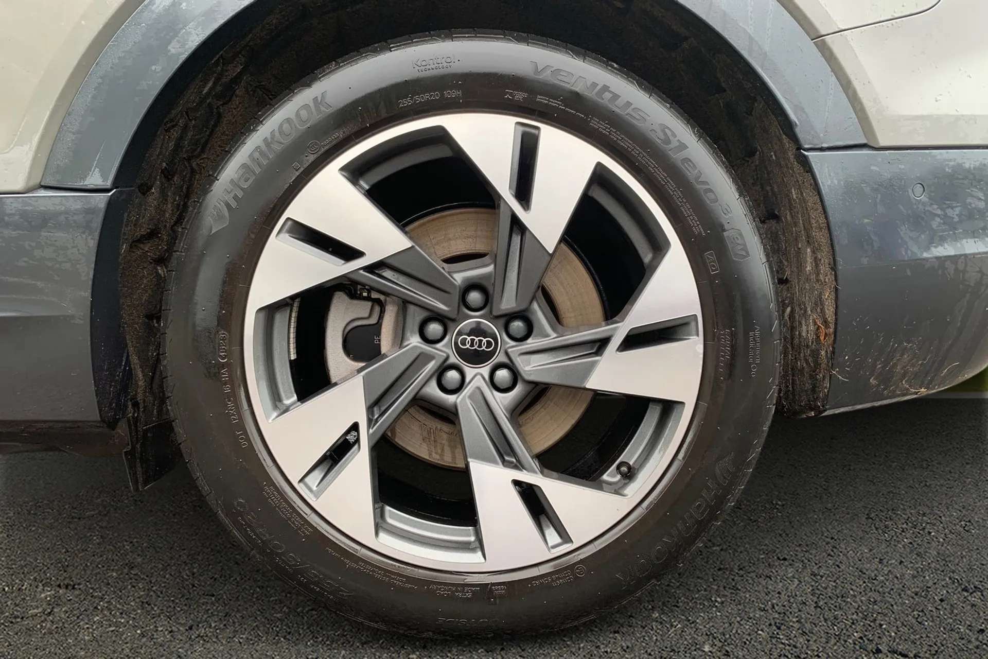 2024 AUDI Q8 2024 AUDI Q8