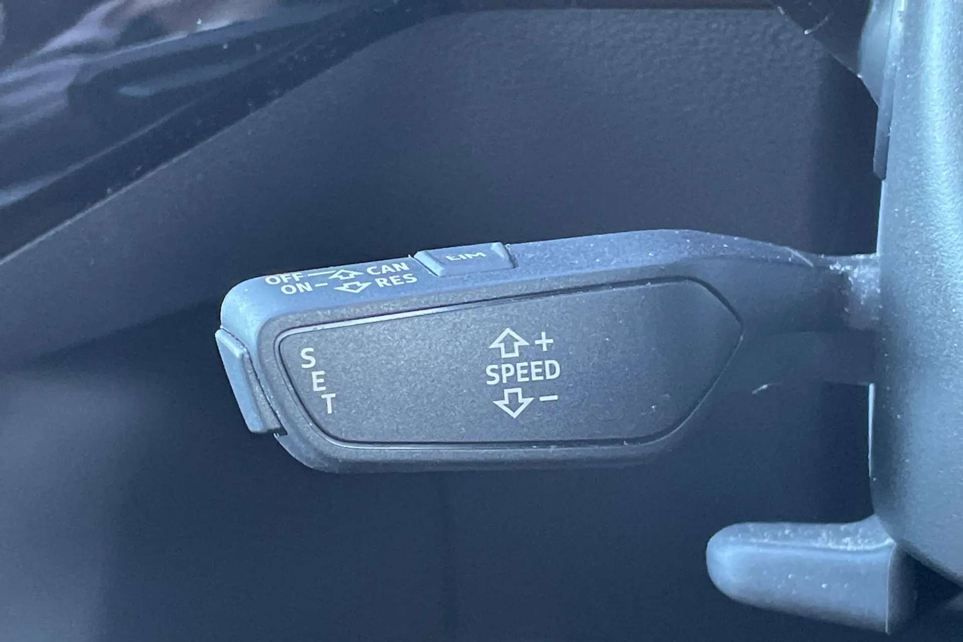 2021 AUDI E-TRON 2021 AUDI E-TRON
