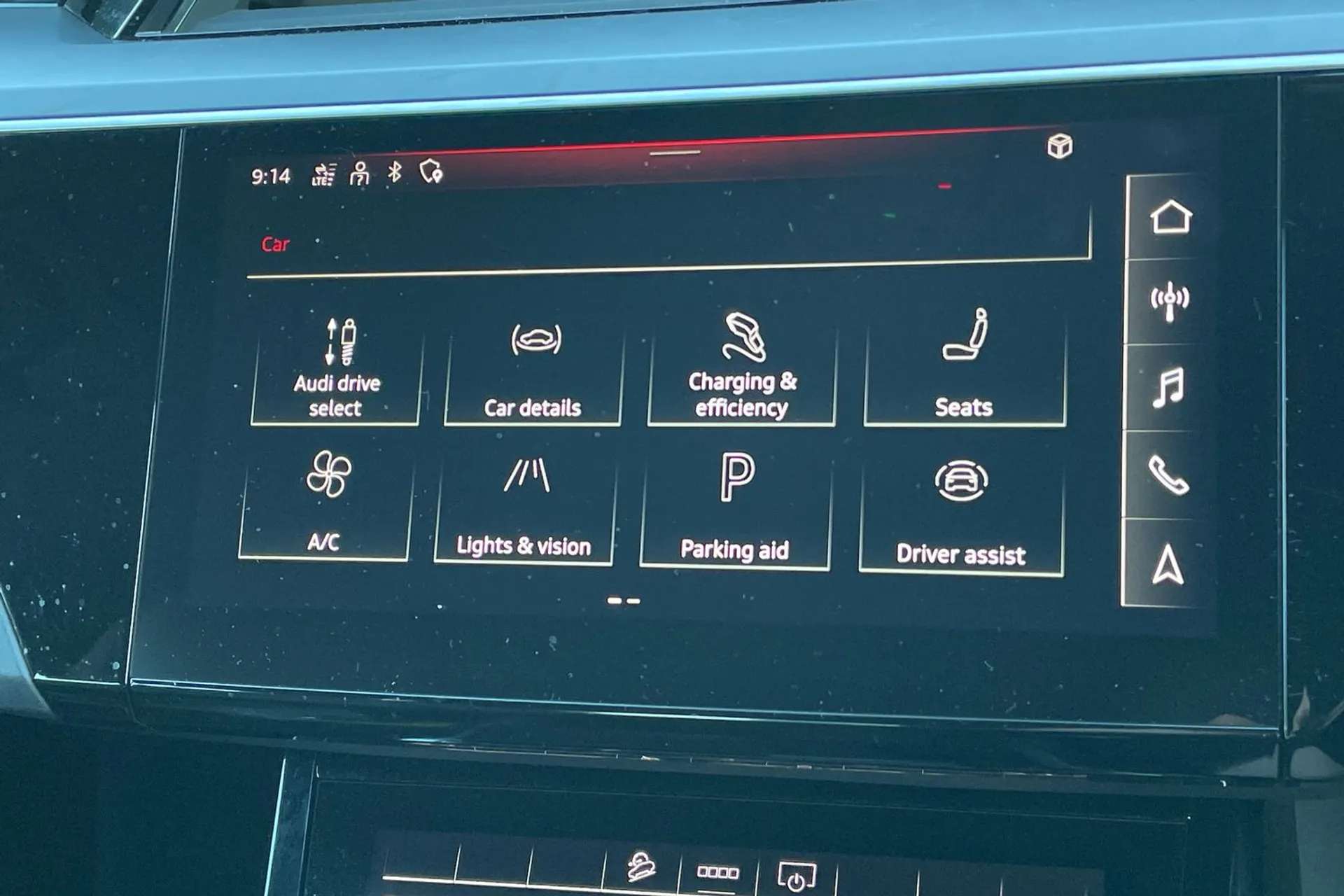 2021 AUDI E-TRON 2021 AUDI E-TRON