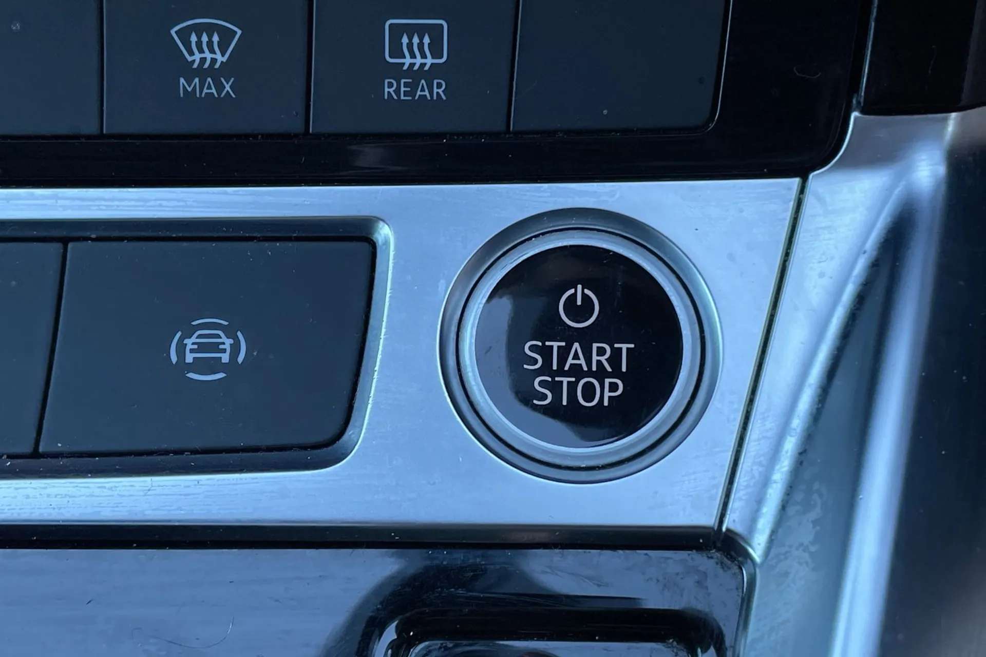 2021 AUDI E-TRON 2021 AUDI E-TRON