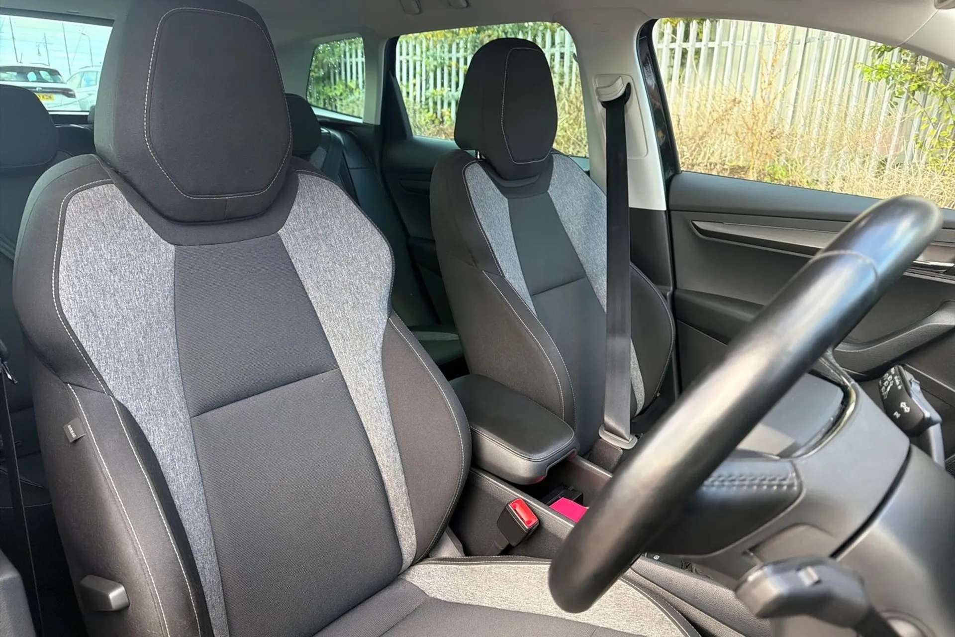 2021 SKODA KAROQ 2021 SKODA KAROQ