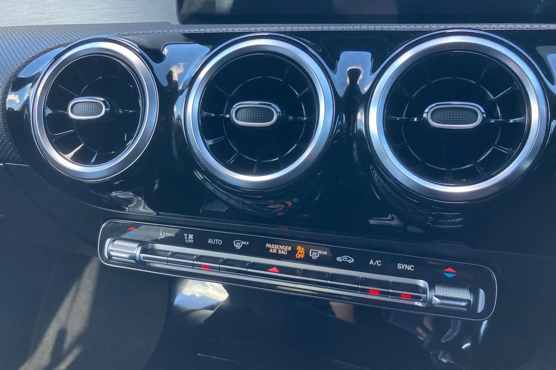 2021 MERCEDES-BENZ CLA CLASS 2021 MERCEDES-BENZ CLA CLASS