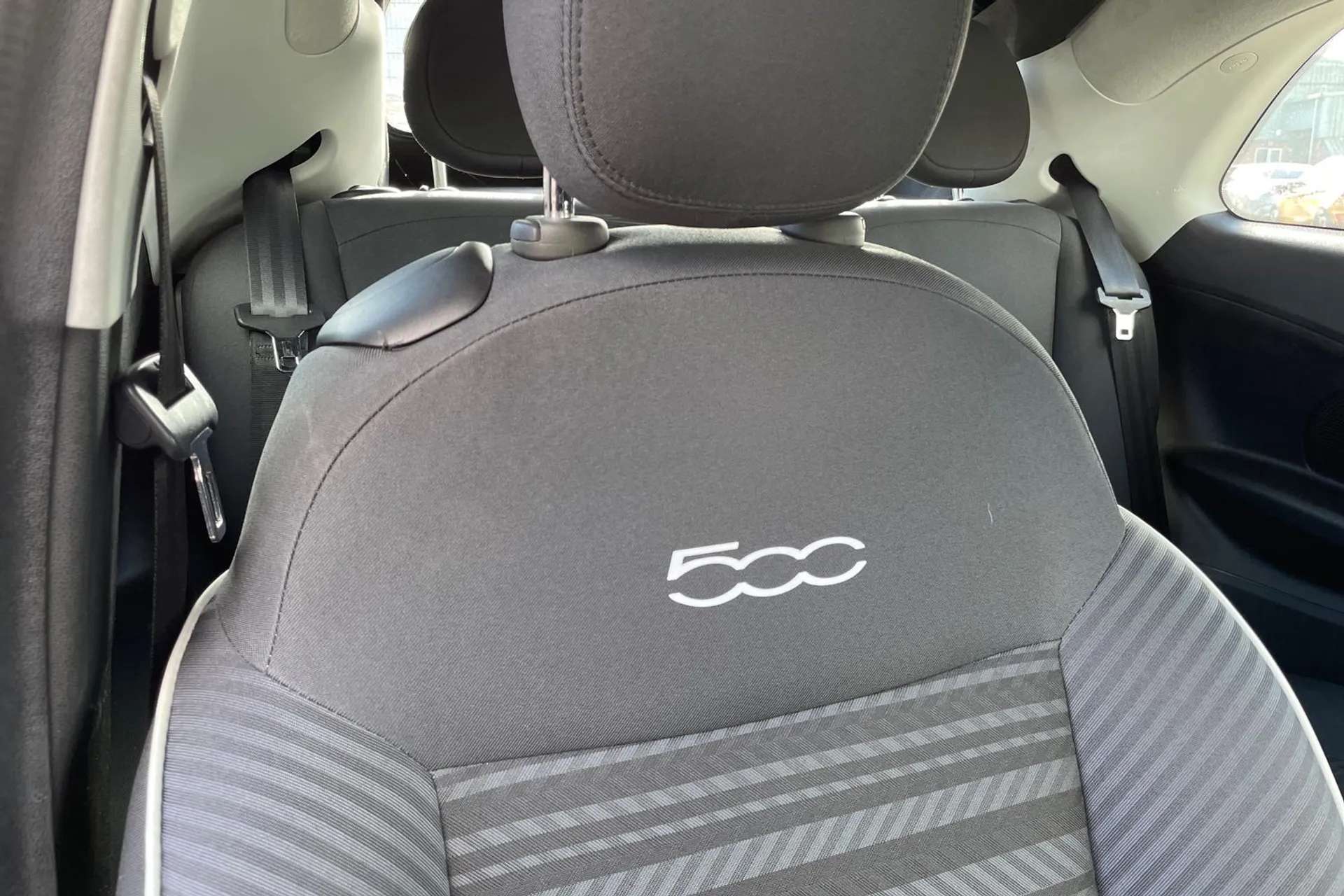 2021 FIAT 500 2021 FIAT 500