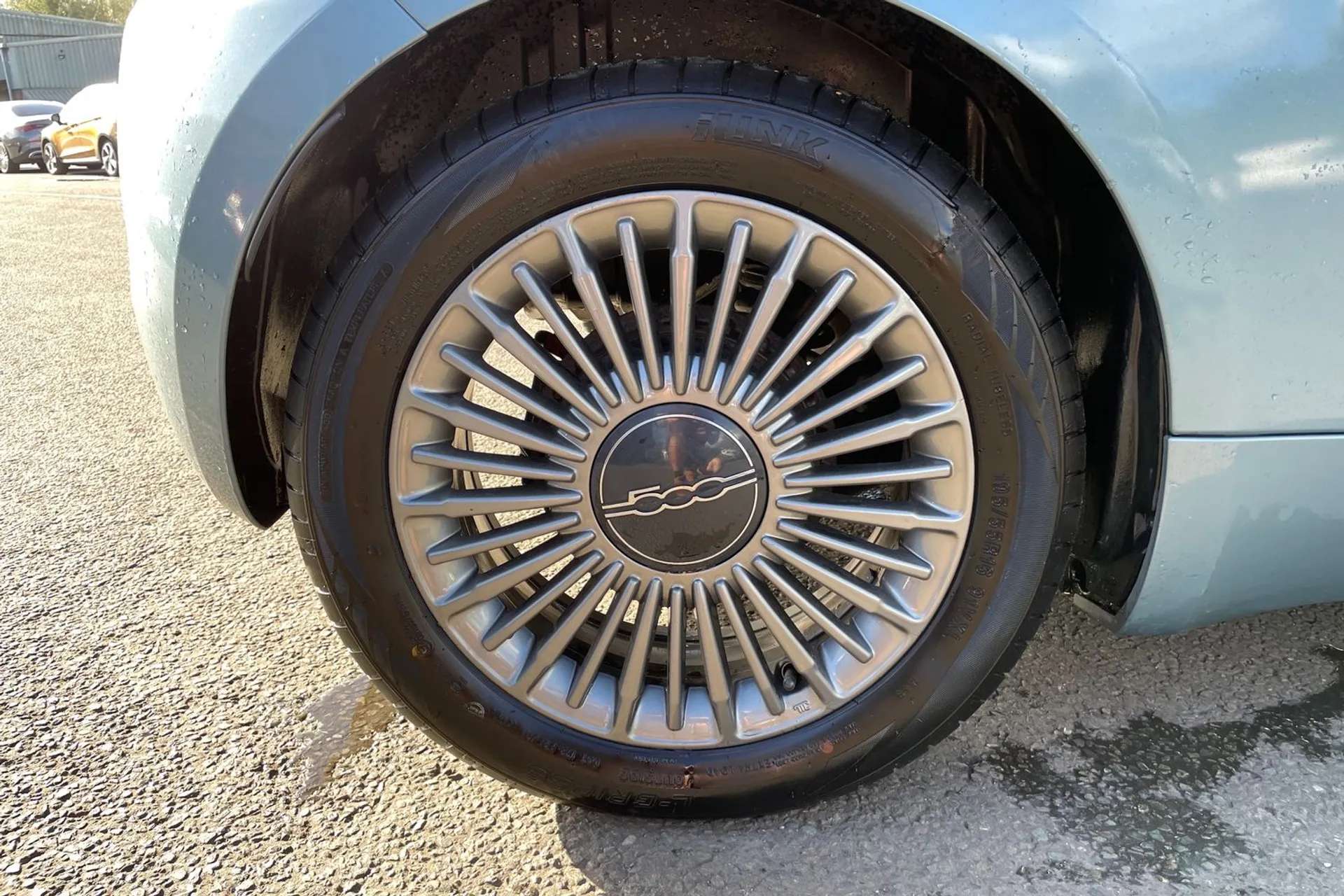 2021 FIAT 500 2021 FIAT 500