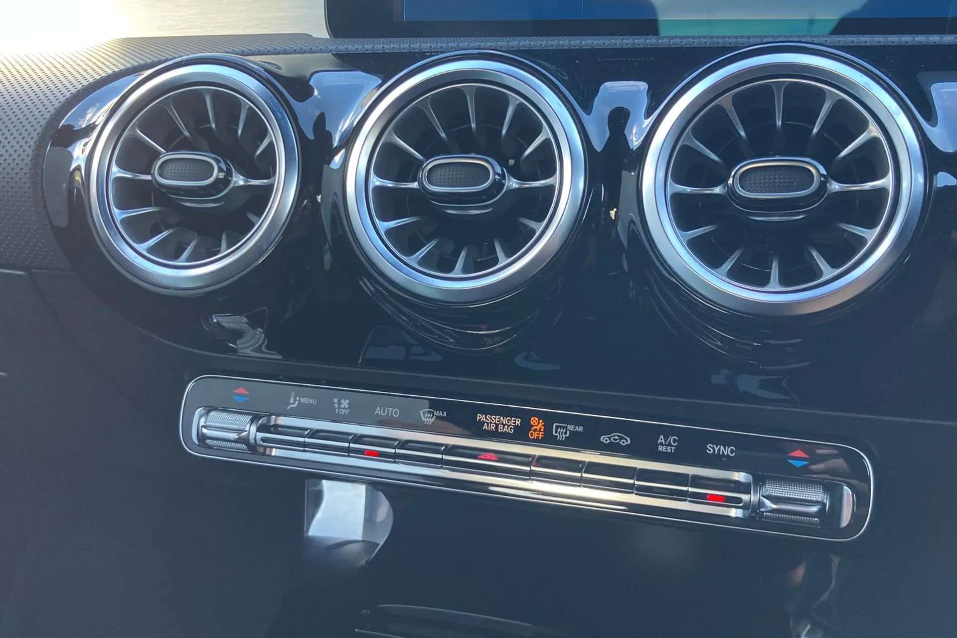2024 MERCEDES-BENZ CLA CLASS 2024 MERCEDES-BENZ CLA CLASS