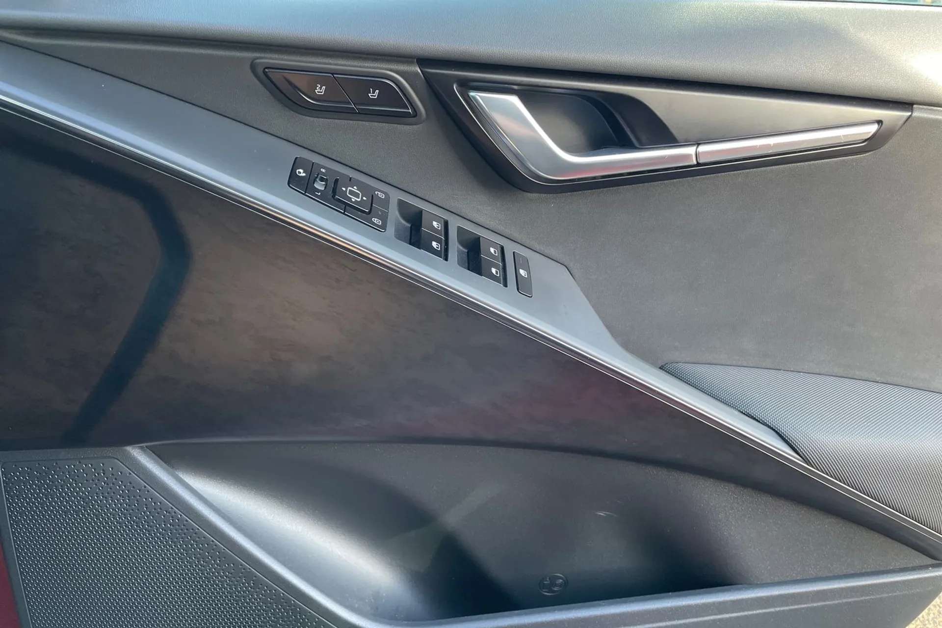 2024 KIA NIRO 2024 KIA NIRO