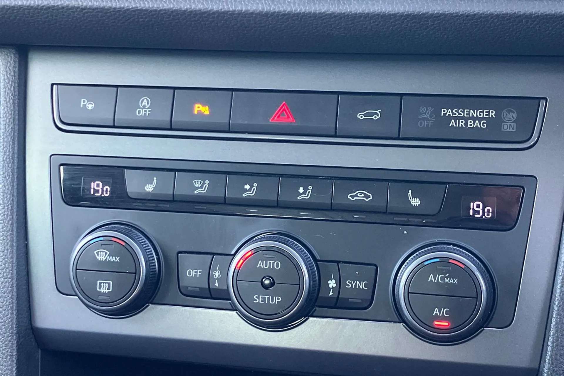 2023 CUPRA ATECA 2023 CUPRA ATECA