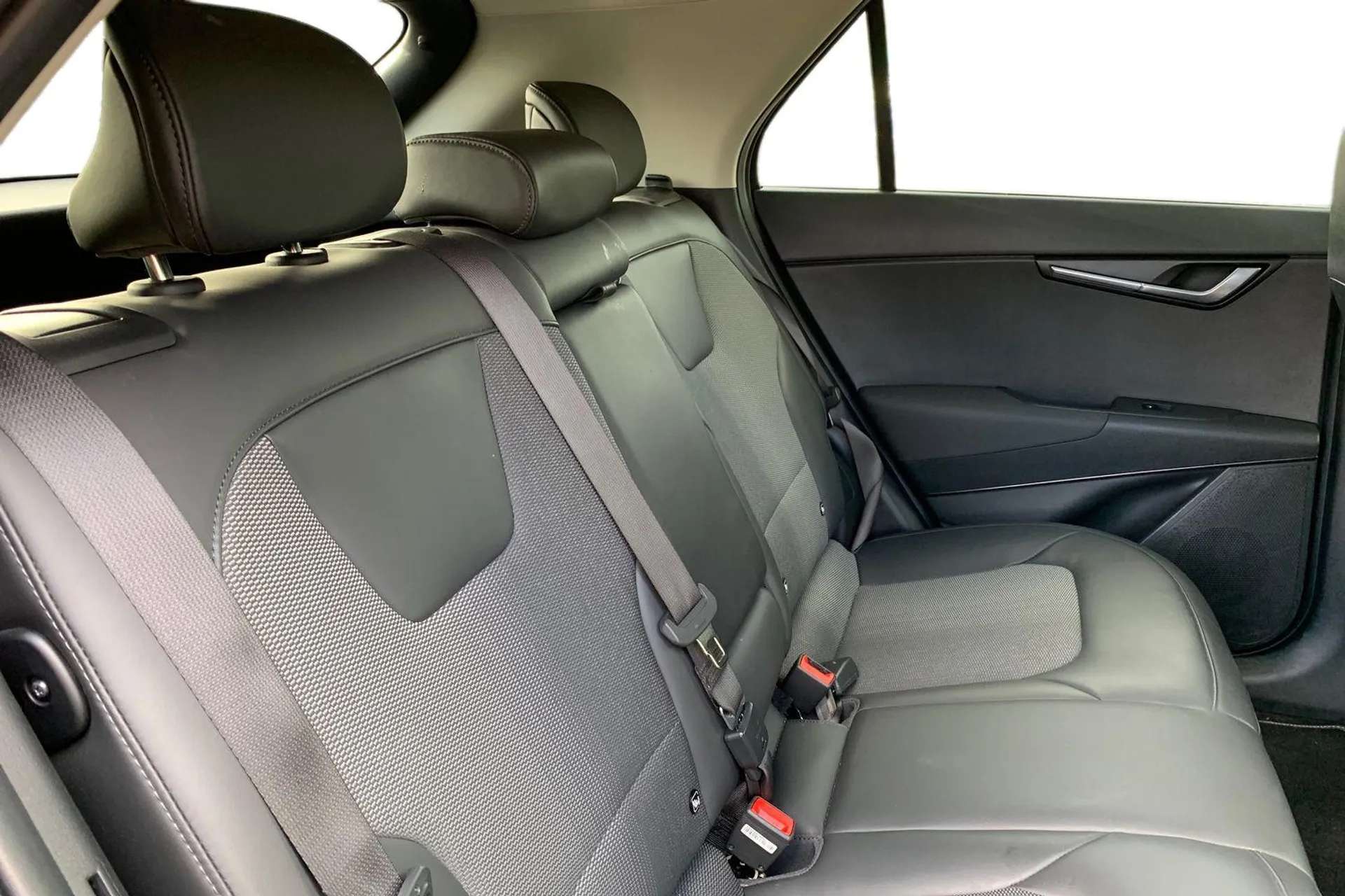 2024 KIA NIRO 2024 KIA NIRO