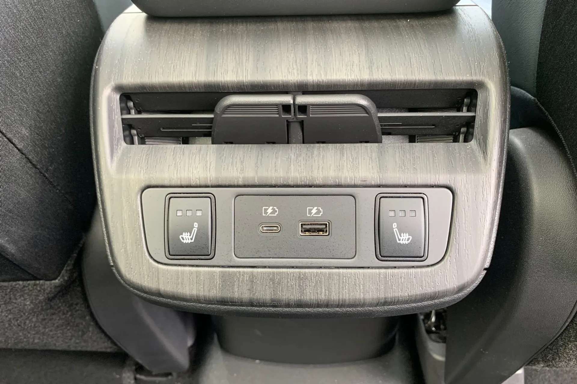 2023 NISSAN ARIYA 2023 NISSAN ARIYA