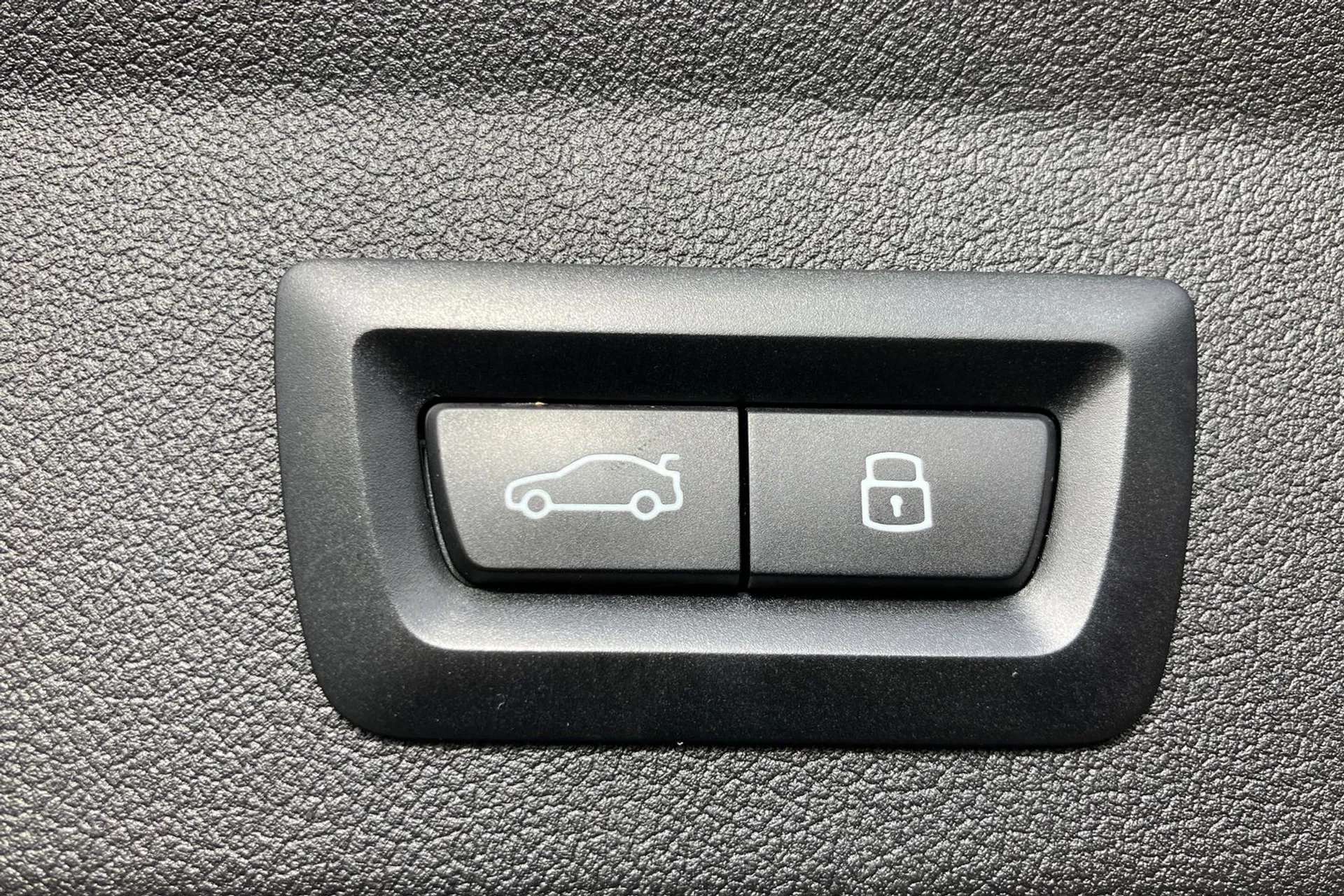 2023 BMW 1 SERIES 2023 BMW 1 SERIES
