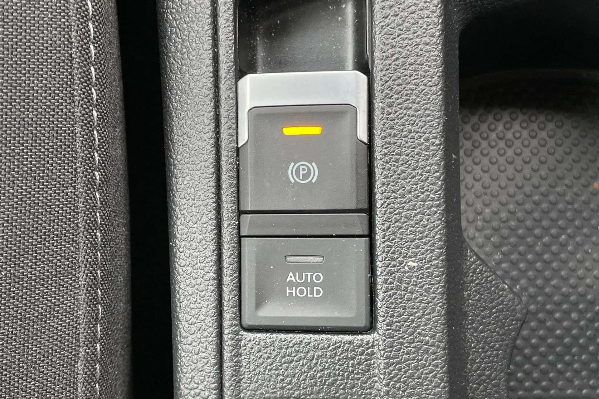 2021 VOLKSWAGEN T-ROC 2021 VOLKSWAGEN T-ROC