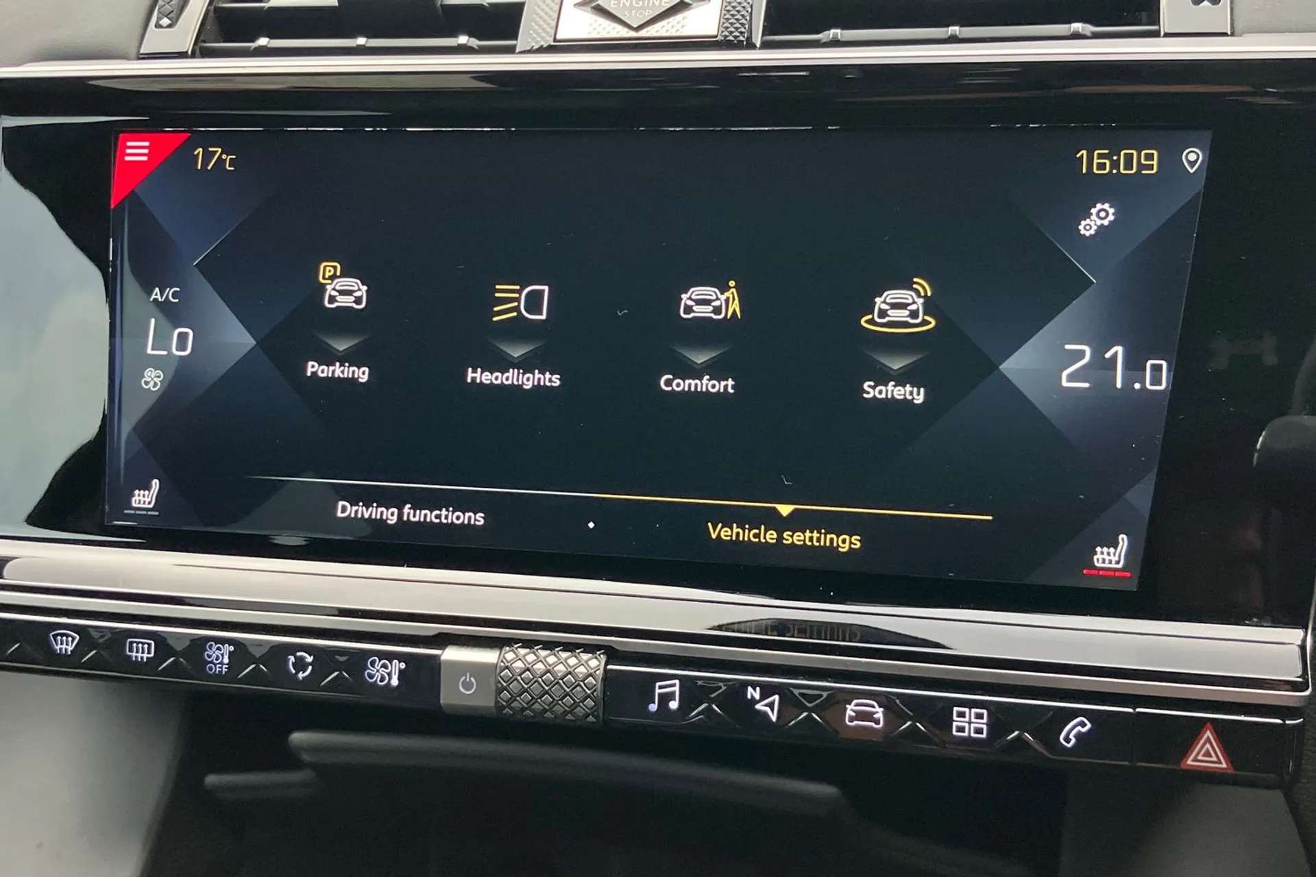 2021 DS DS 7 CROSSBACK 2021 DS DS 7 CROSSBACK