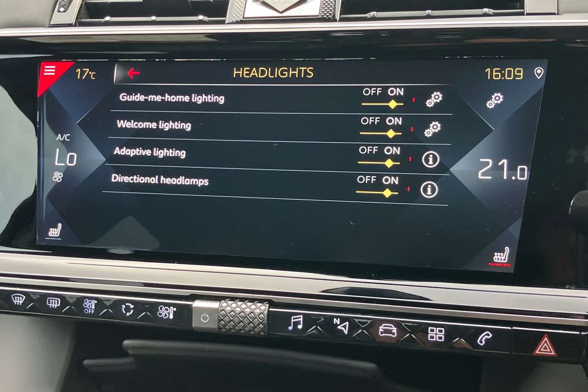 2021 DS DS 7 CROSSBACK 2021 DS DS 7 CROSSBACK