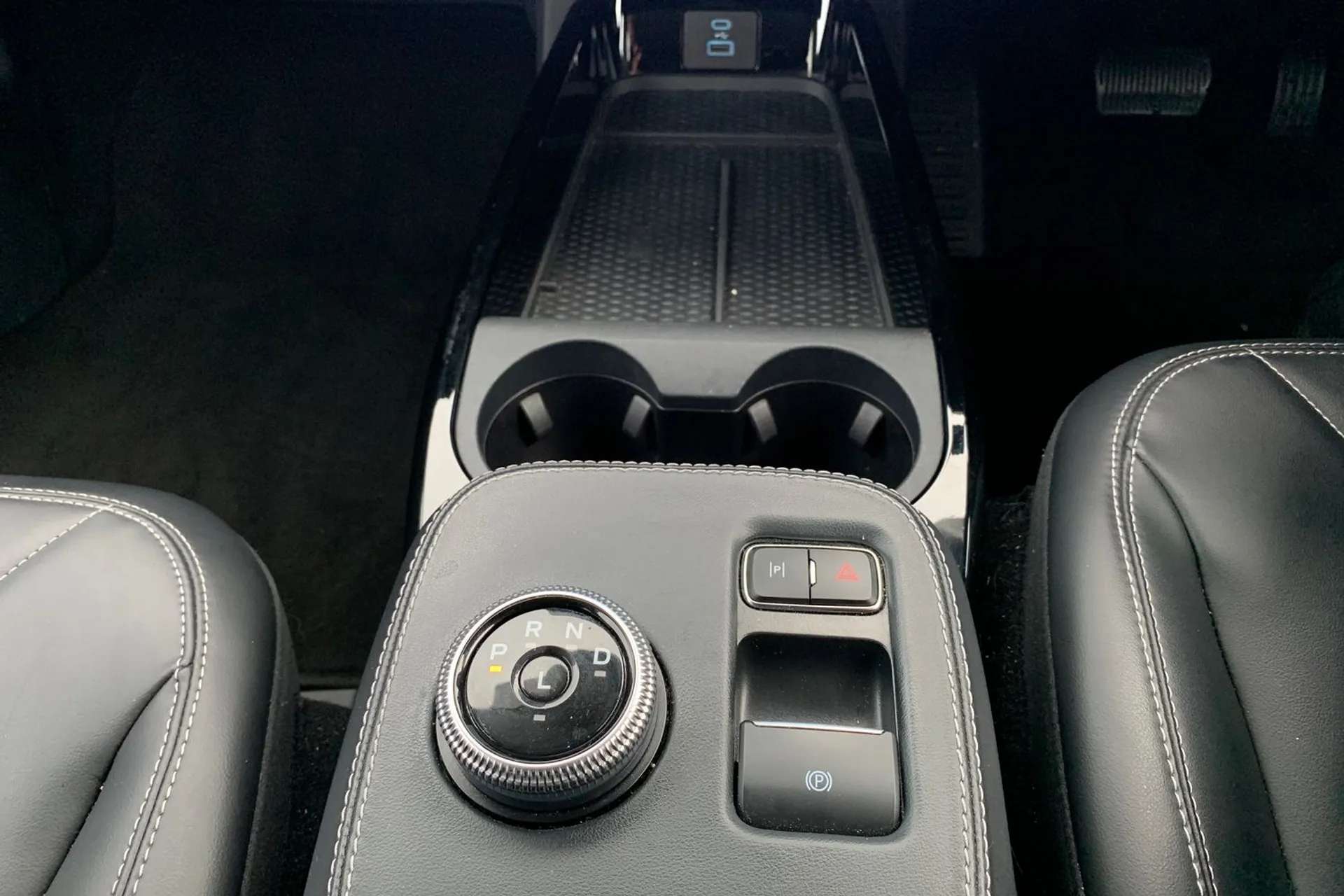 2021 FORD MUSTANG MACH-E 2021 FORD MUSTANG MACH-E