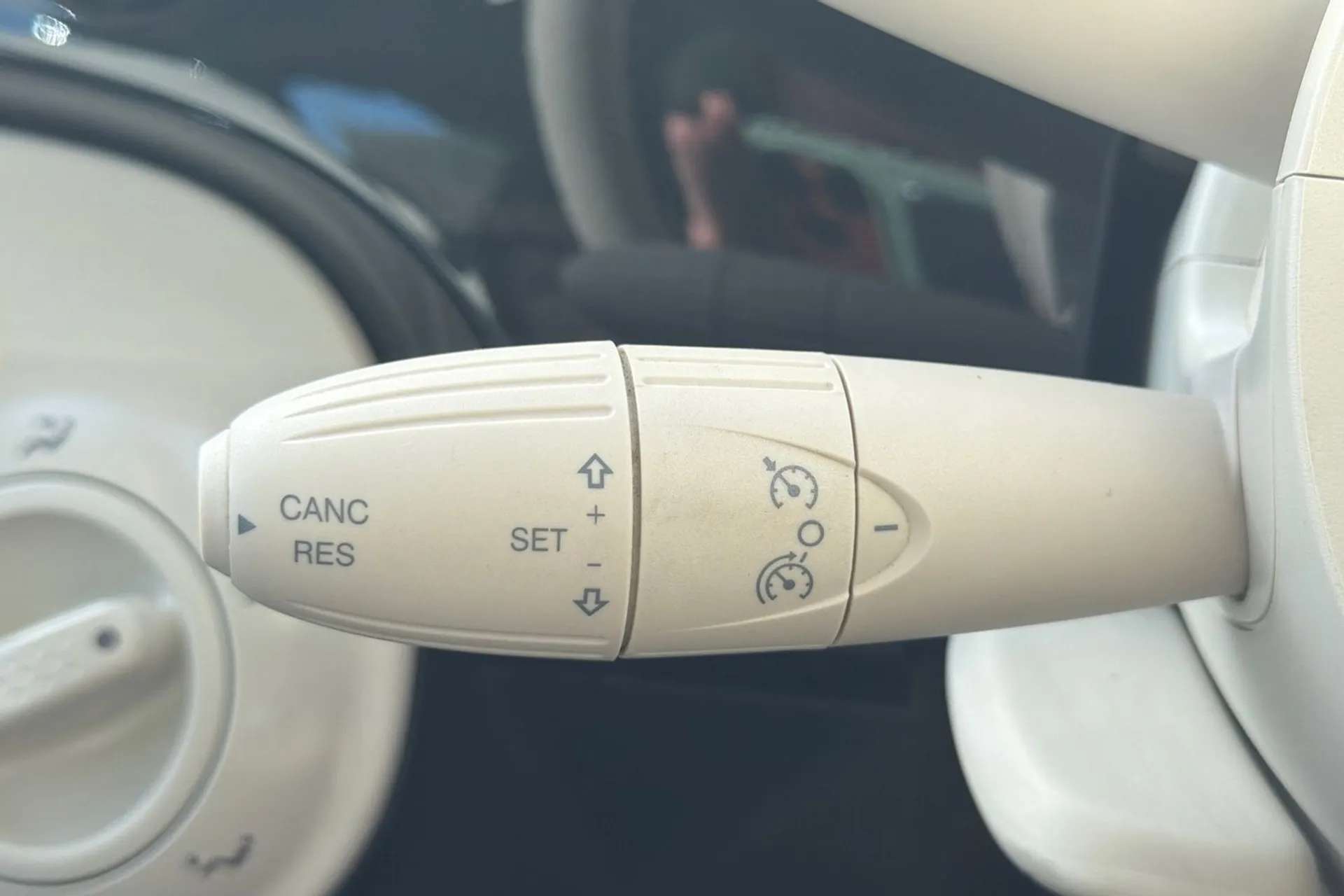 2021 FIAT 500 2021 FIAT 500