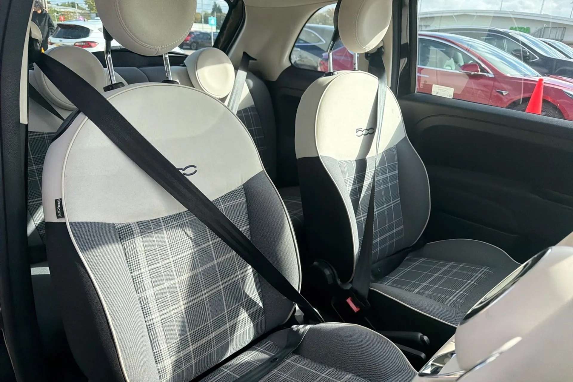 2021 FIAT 500 2021 FIAT 500