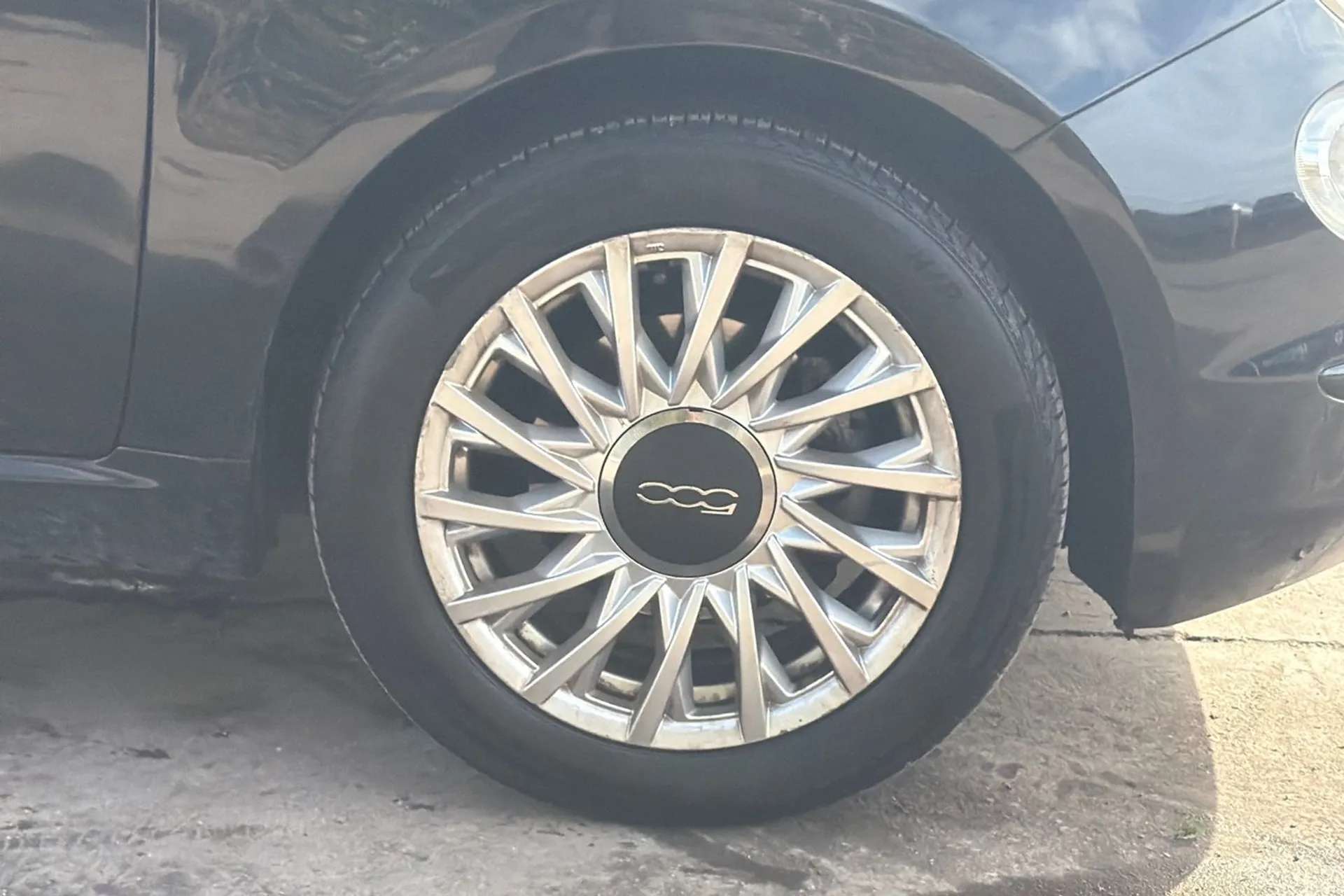 2021 FIAT 500 2021 FIAT 500