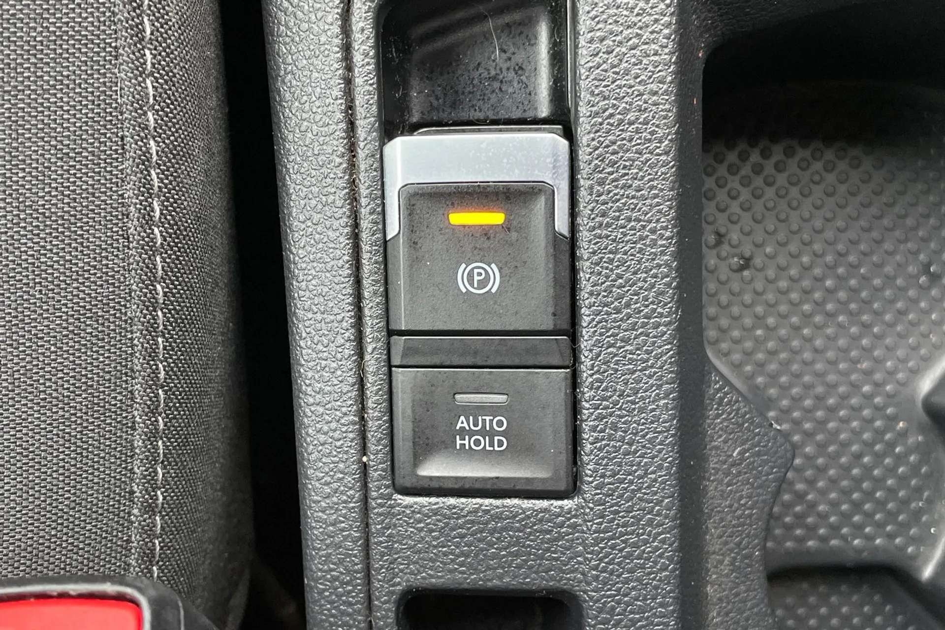 2021 VOLKSWAGEN T-ROC 2021 VOLKSWAGEN T-ROC