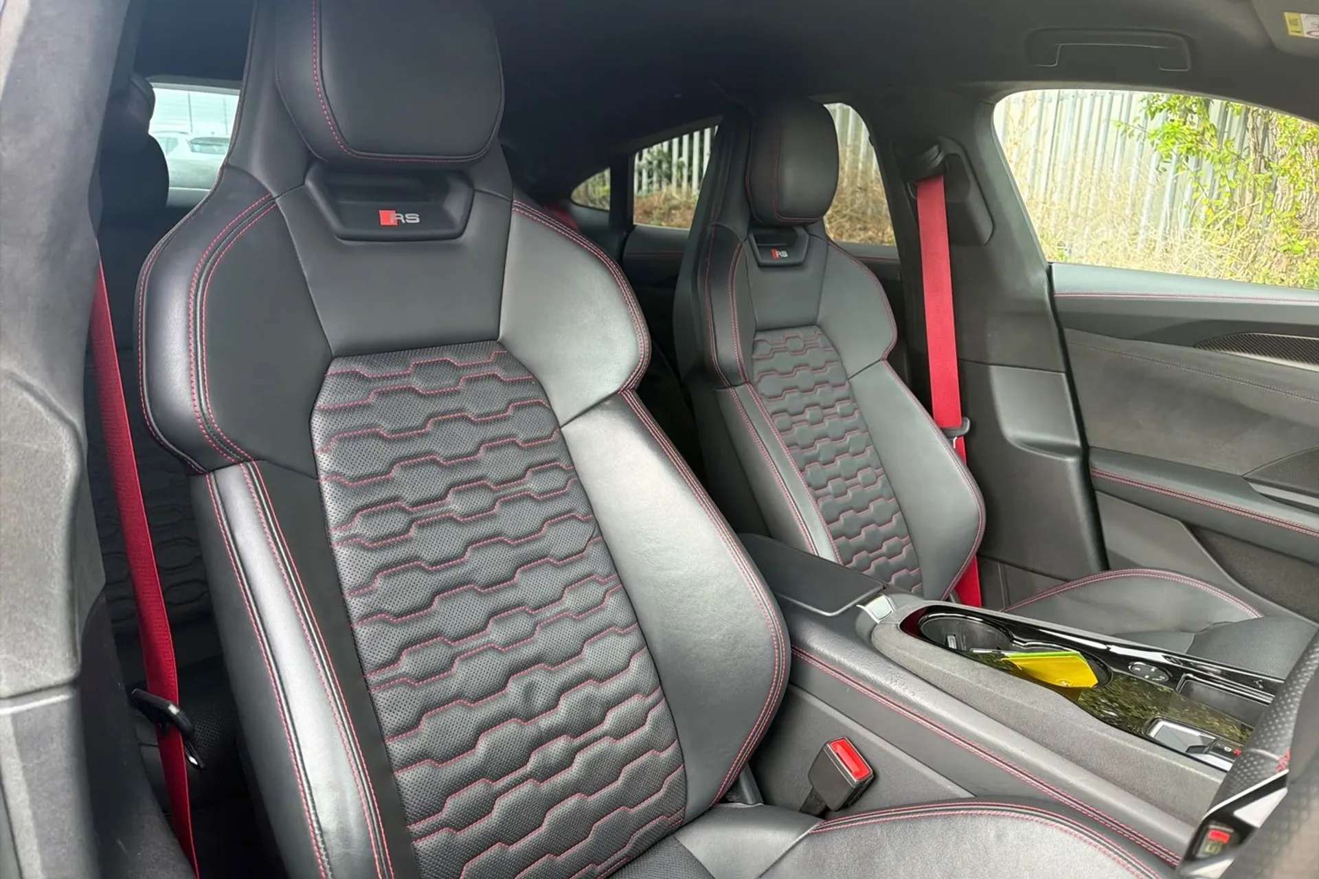 2021 AUDI RS E-TRON GT 2021 AUDI RS E-TRON GT